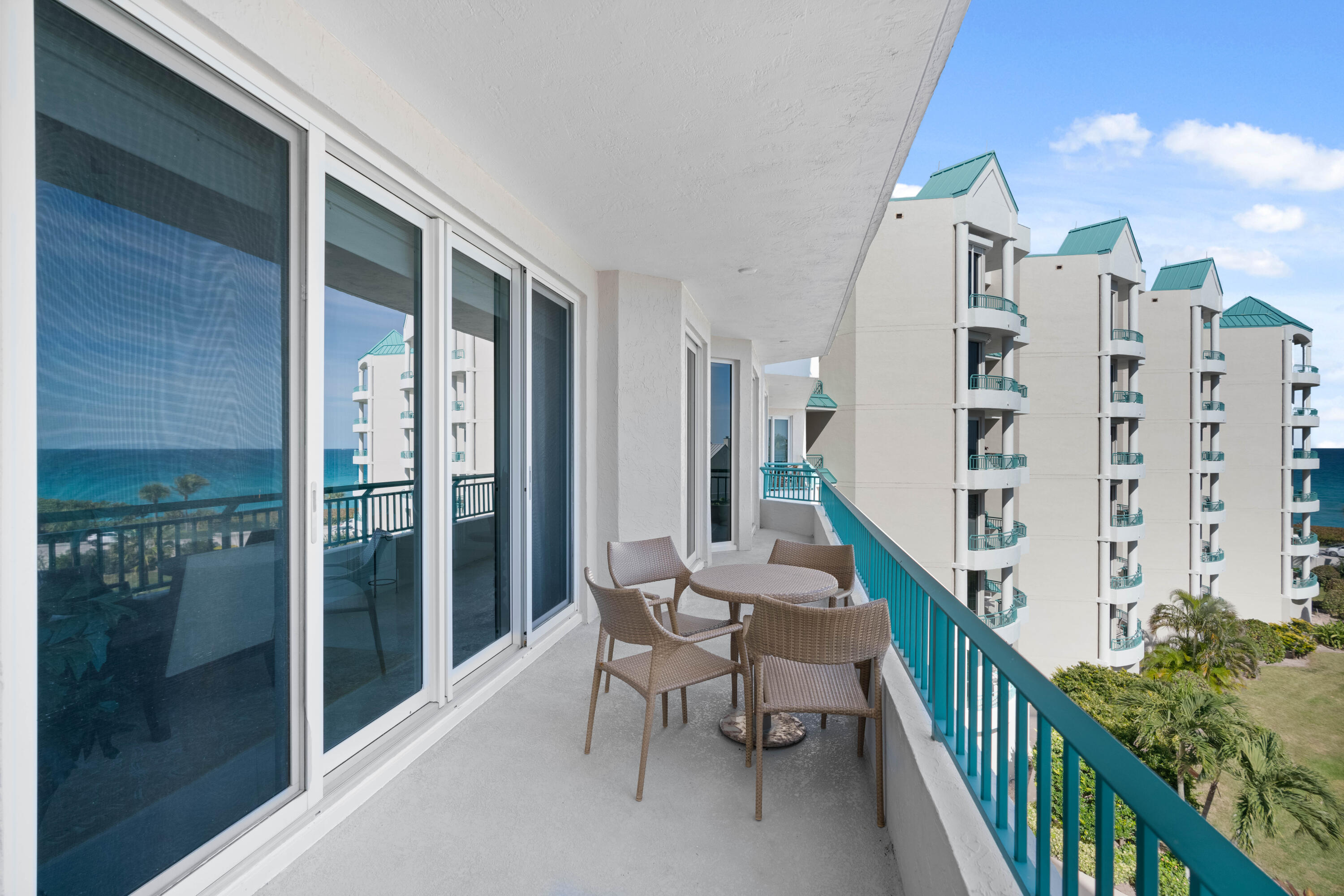 2000 S Highway A1a #406, Jupiter FL 33477