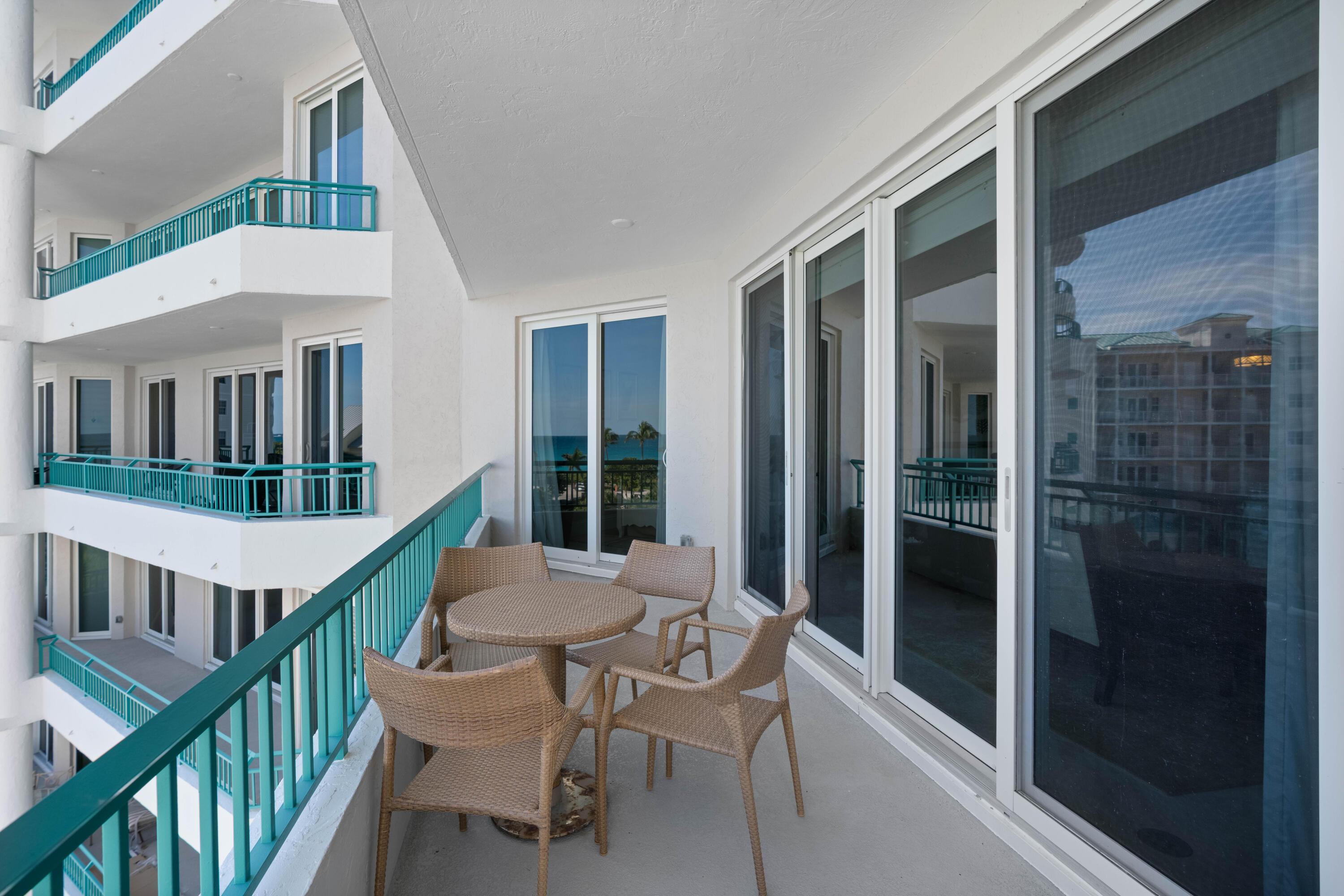 2000 S Highway A1a #406, Jupiter FL 33477