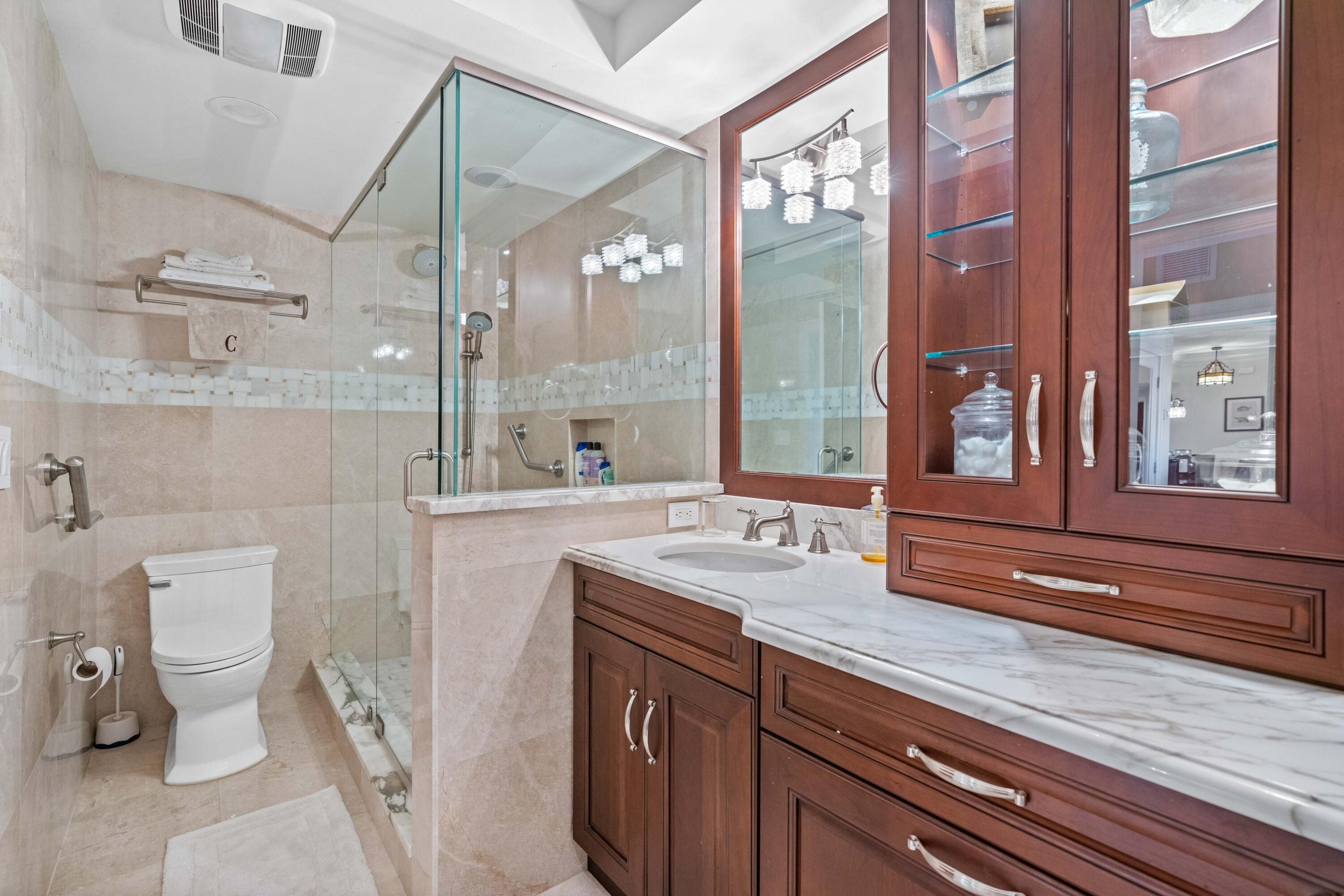2000 S Highway A1a #406, Jupiter FL 33477