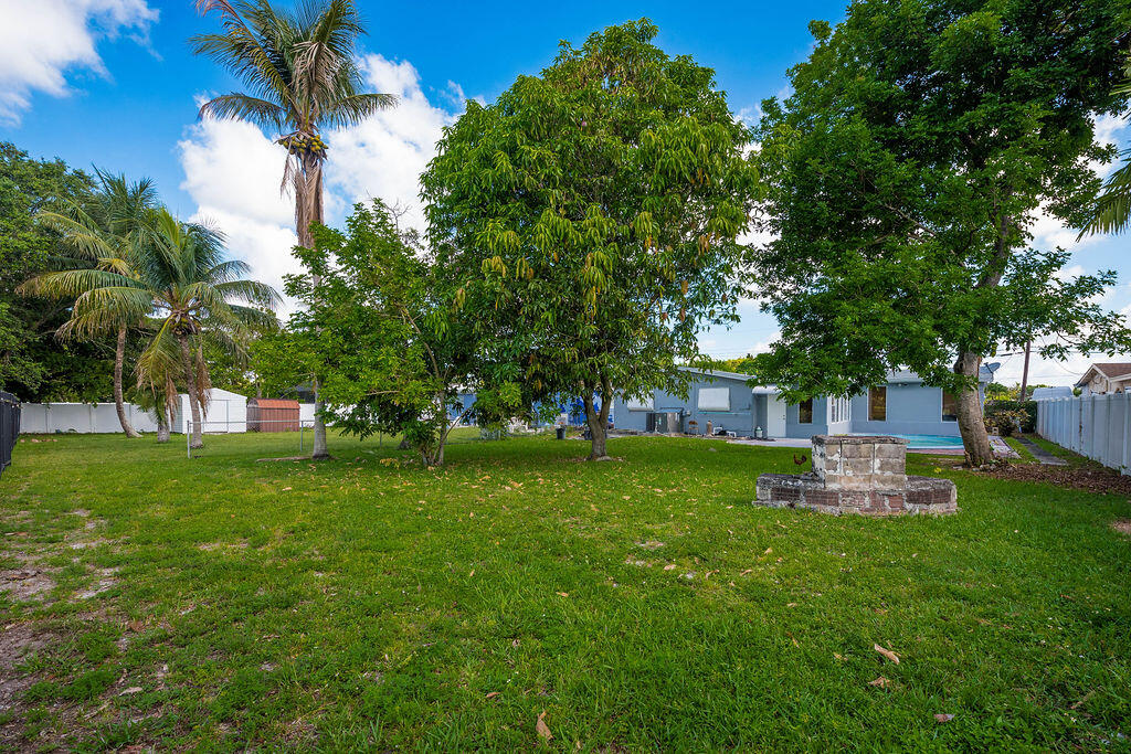 3400 NW 39th, Lauderdale Lakes FL 33309