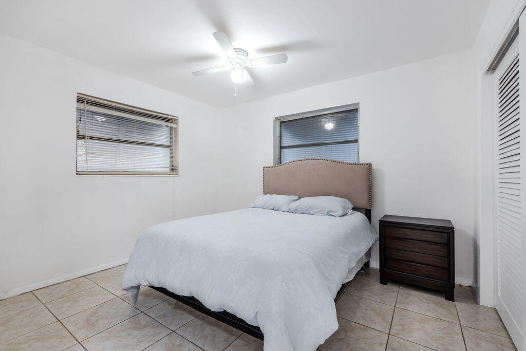 3400 NW 39th, Lauderdale Lakes FL 33309