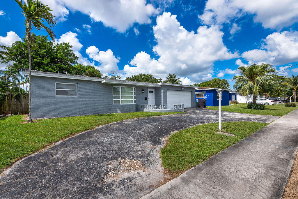 3400 NW 39th, Lauderdale Lakes FL 33309