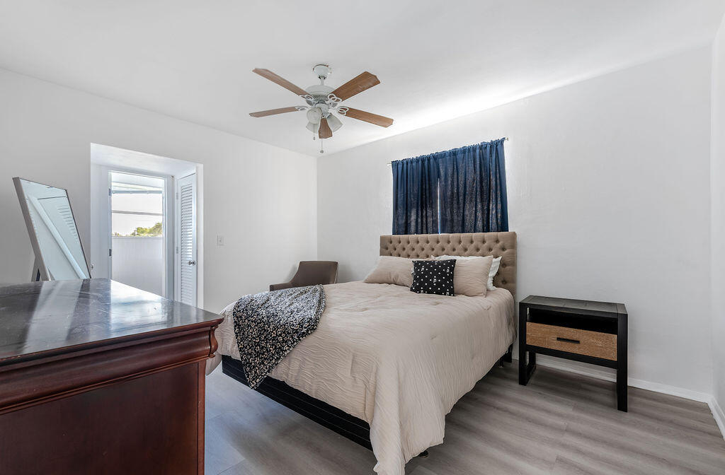 3400 NW 39th, Lauderdale Lakes FL 33309