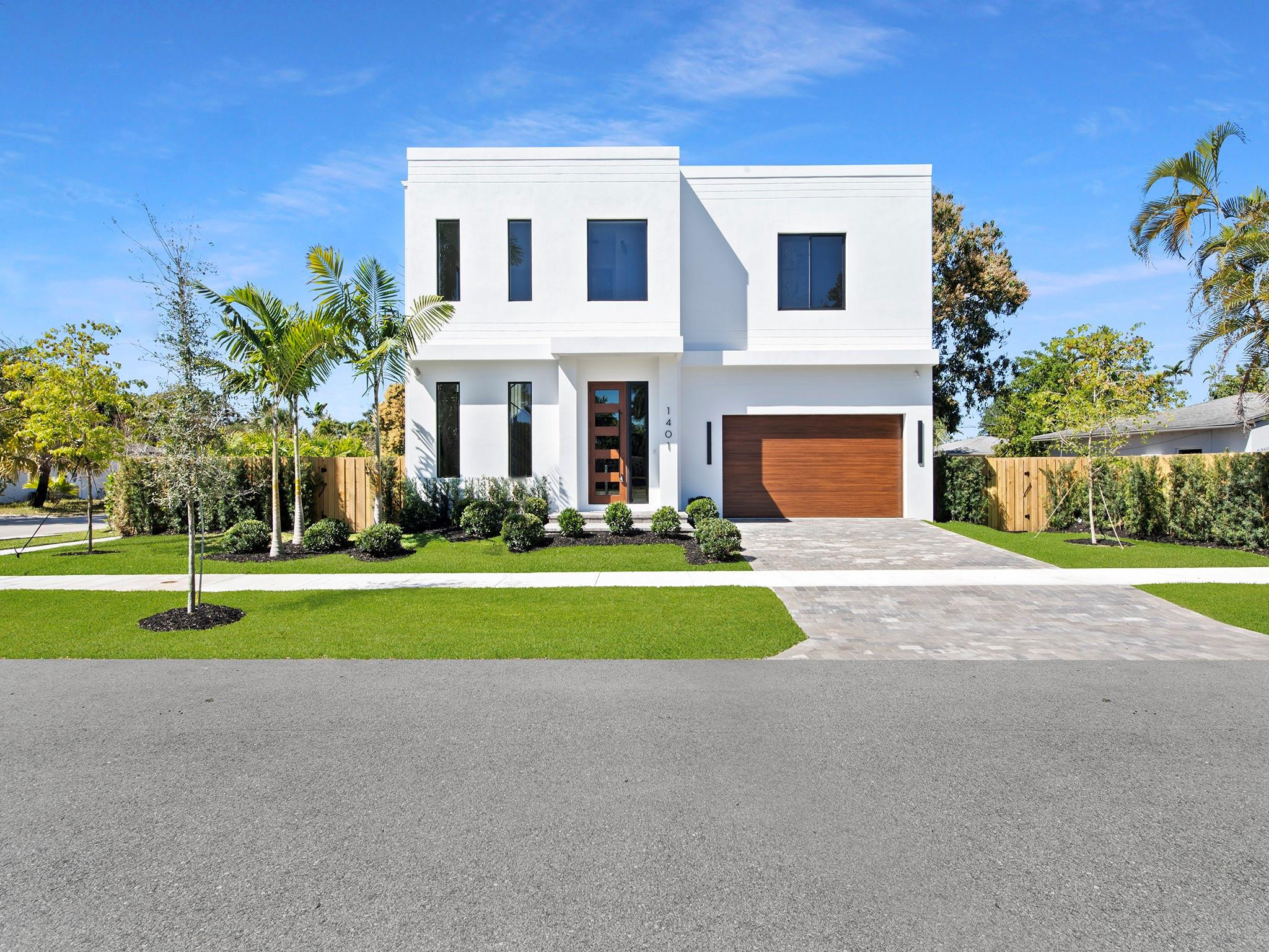 1401 NE 16th, Fort Lauderdale FL 33304