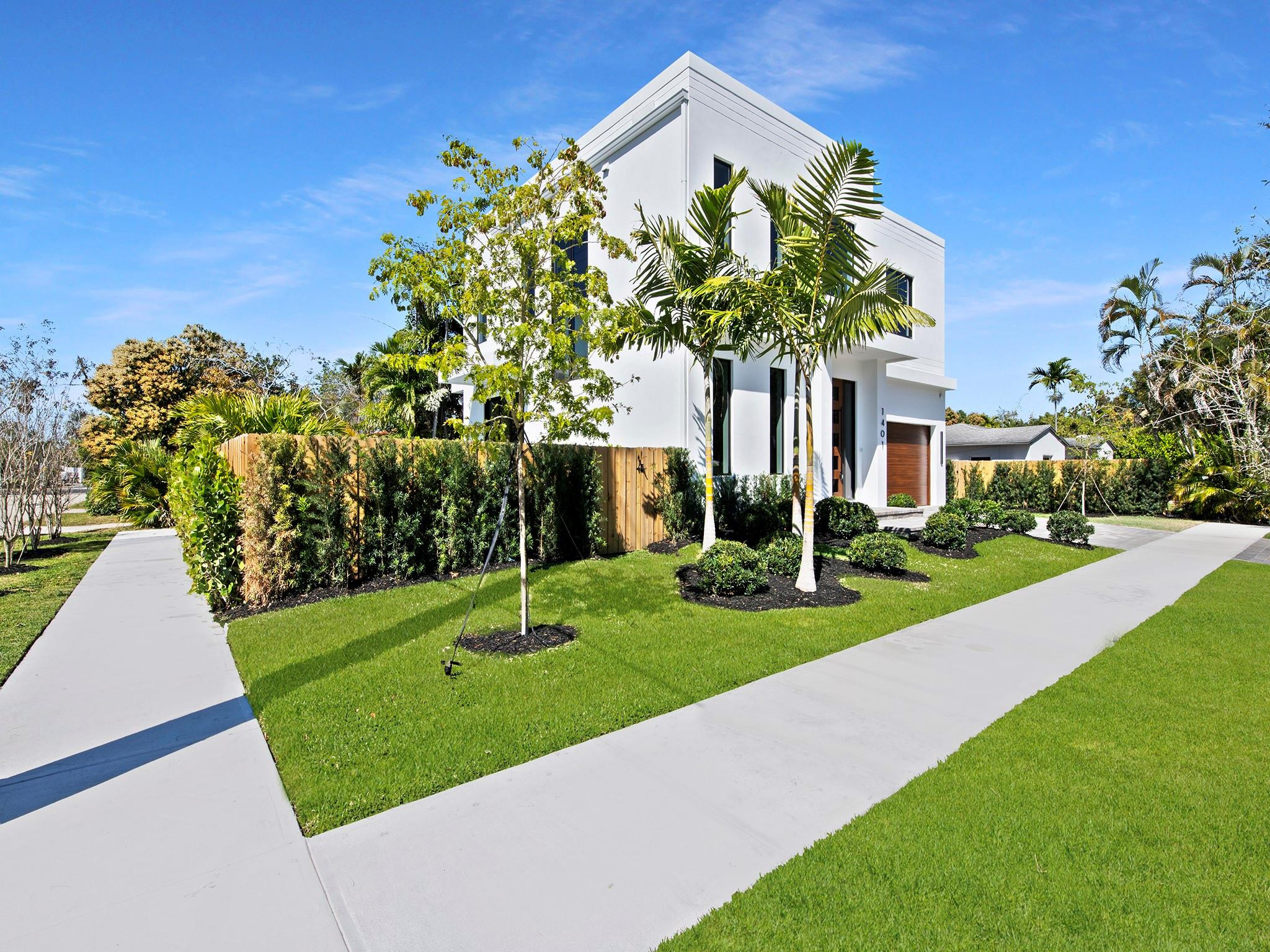 1401 NE 16th, Fort Lauderdale FL 33304