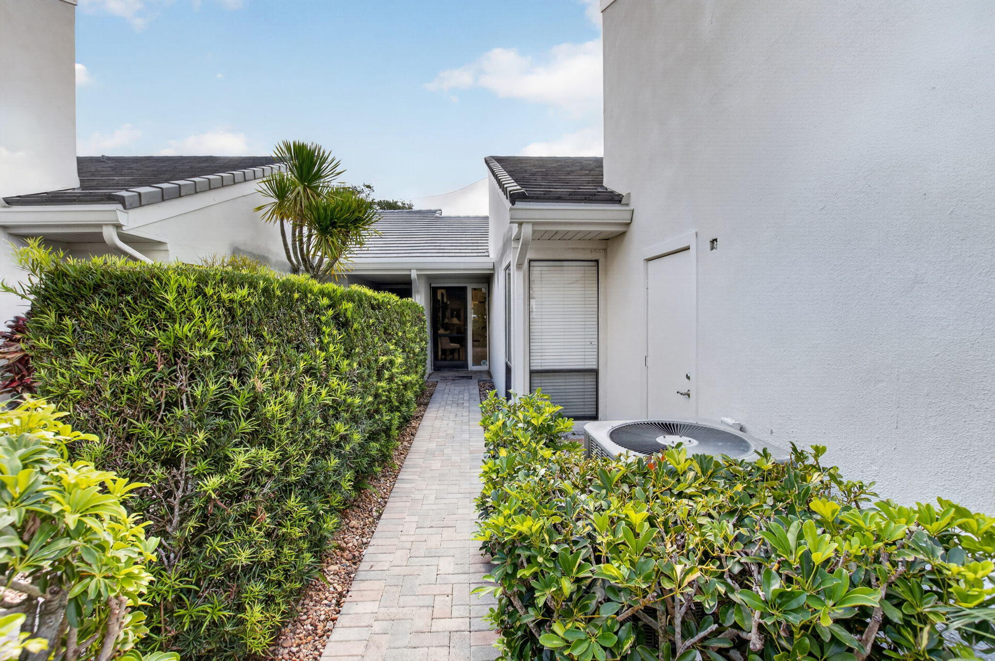 19950 Sawgrass #5203, Boca Raton FL 33434