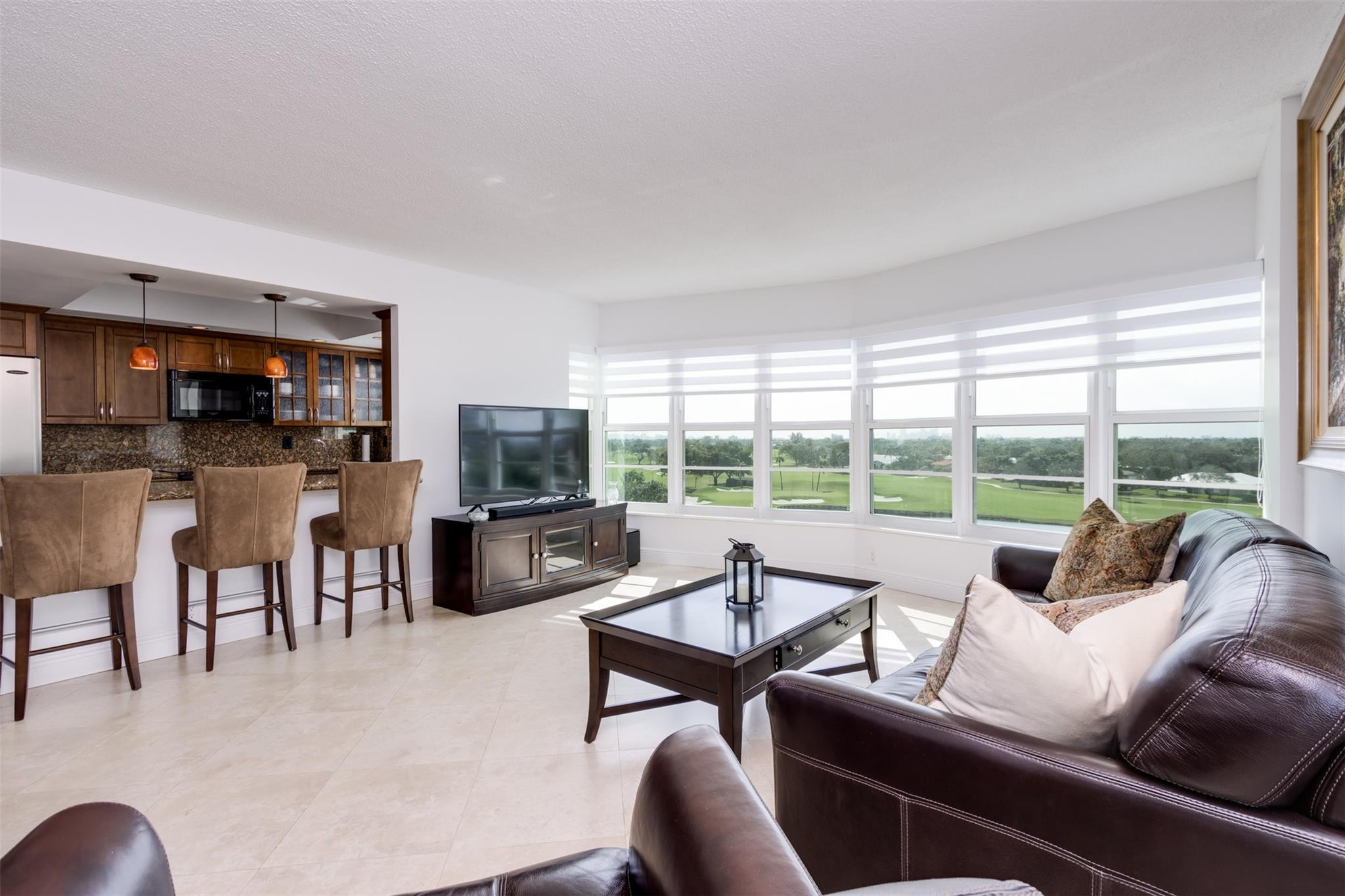 2500 NE 48th #609, Fort Lauderdale FL 33308