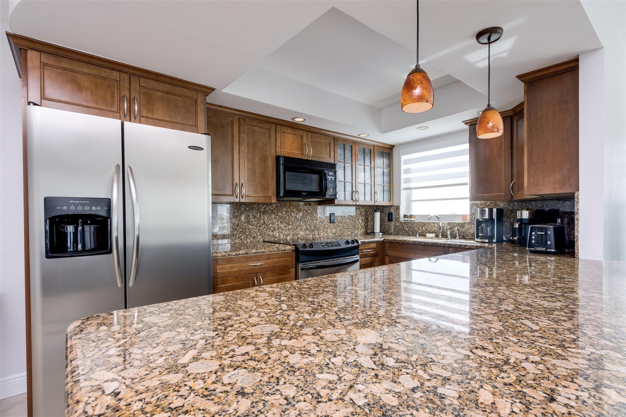 2500 NE 48th #609, Fort Lauderdale FL 33308