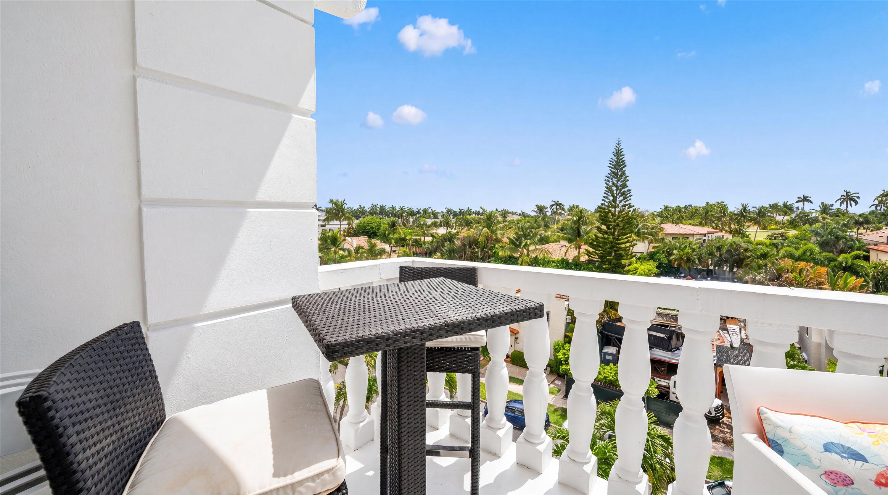 330 Cocoanut Row #5b, Palm Beach FL 33480