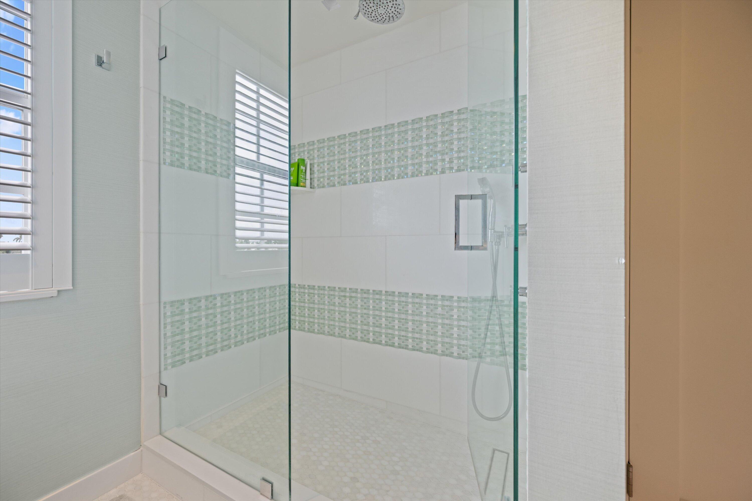 330 Cocoanut Row #5b, Palm Beach FL 33480