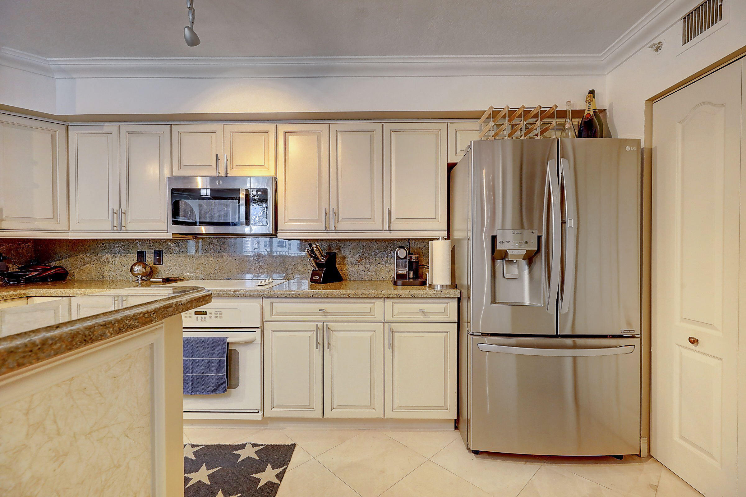 3606 S Ocean 703 #703, Highland Beach FL 33487
