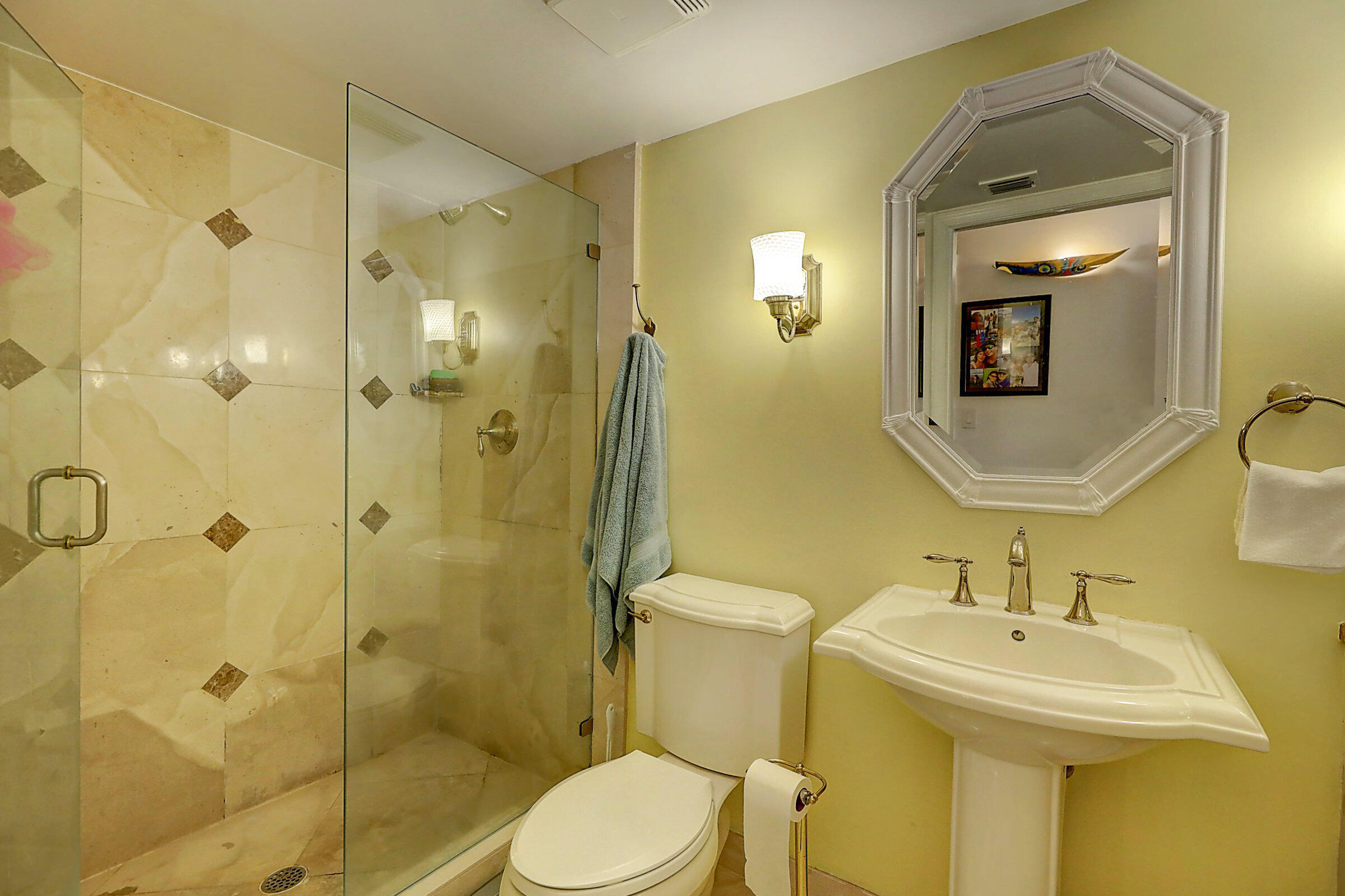 3606 S Ocean 703 #703, Highland Beach FL 33487