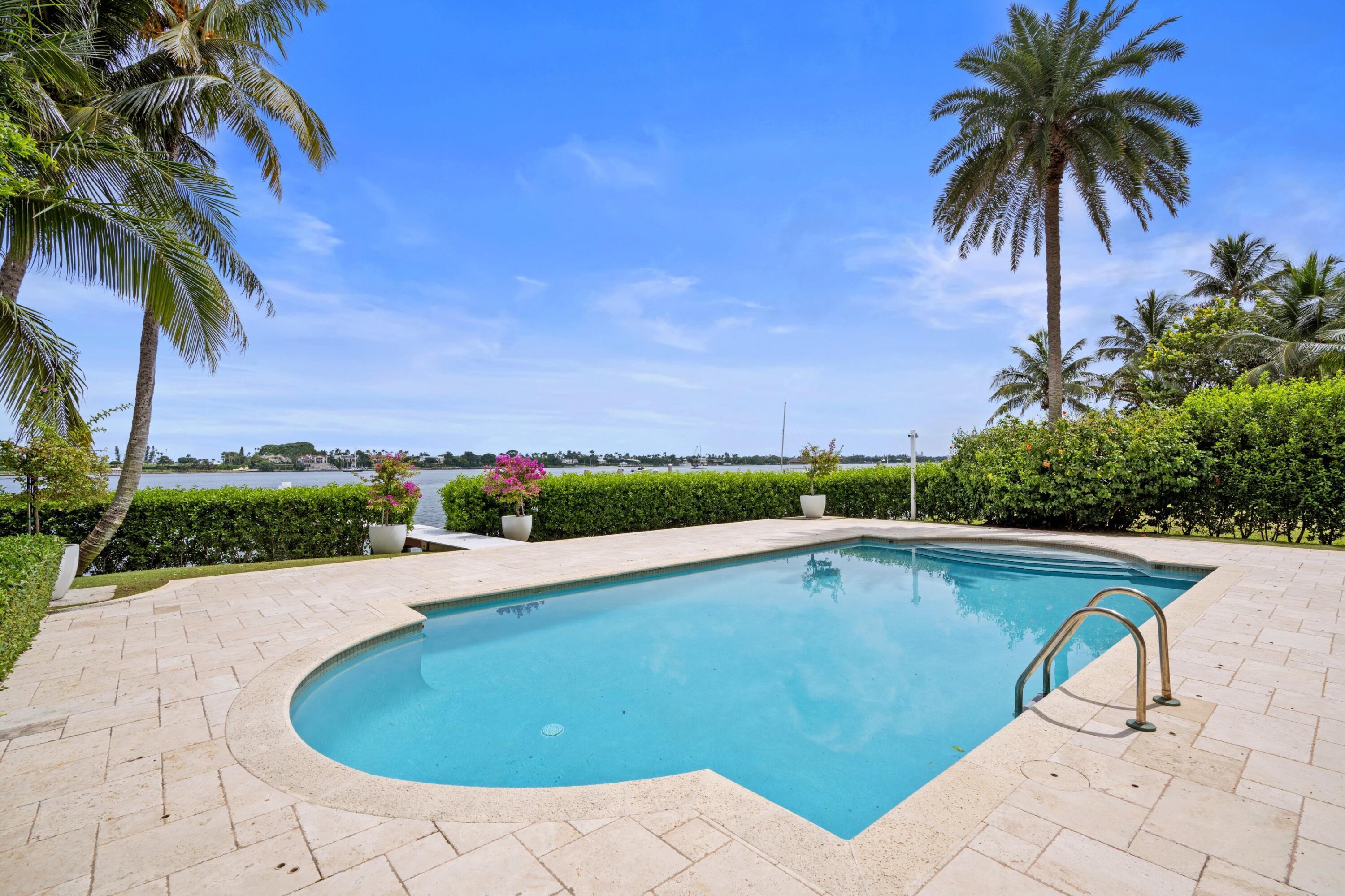 3240 N Flagler, West Palm Beach FL 33407