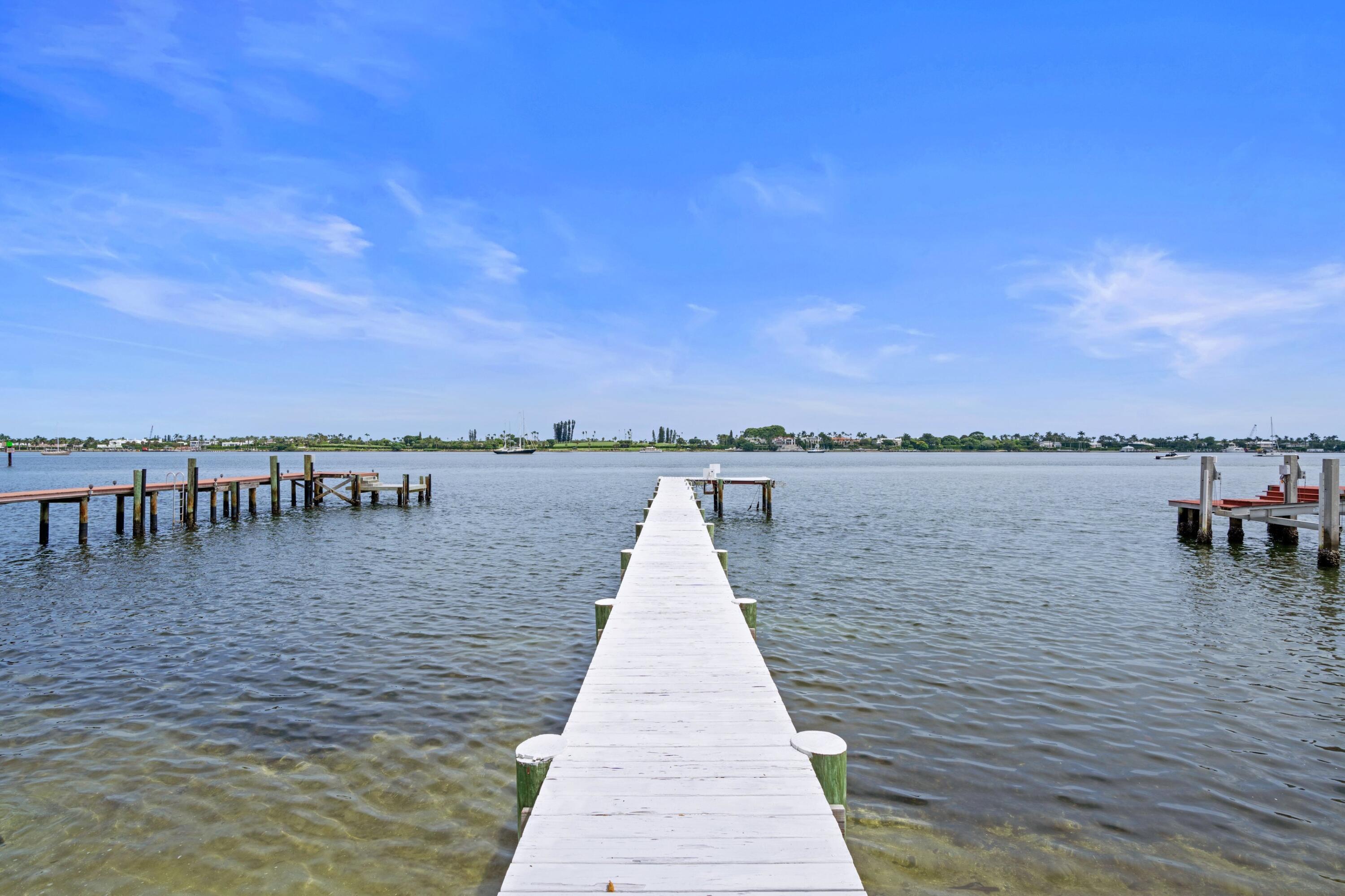 3240 N Flagler, West Palm Beach FL 33407