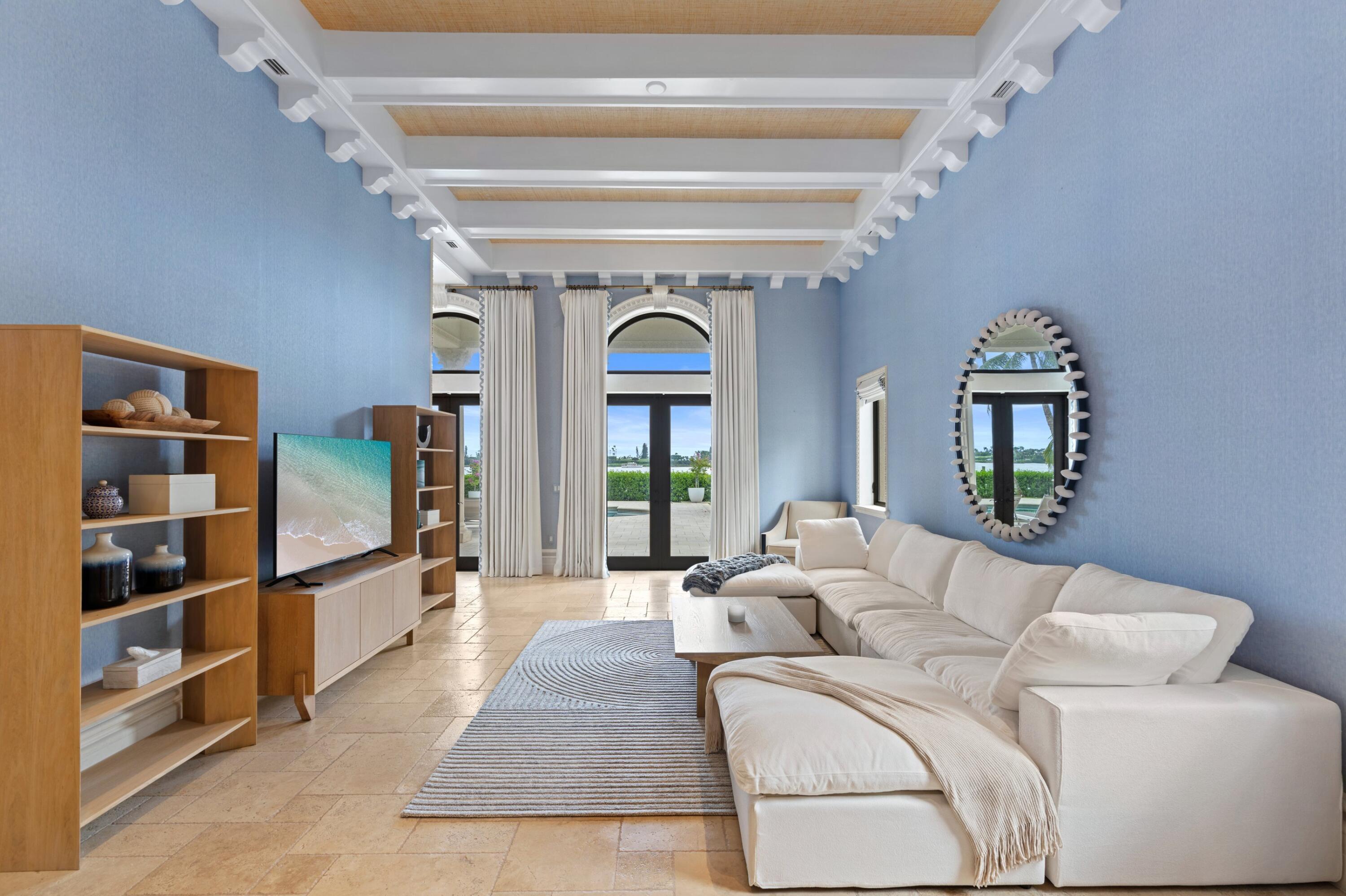 3240 N Flagler, West Palm Beach FL 33407