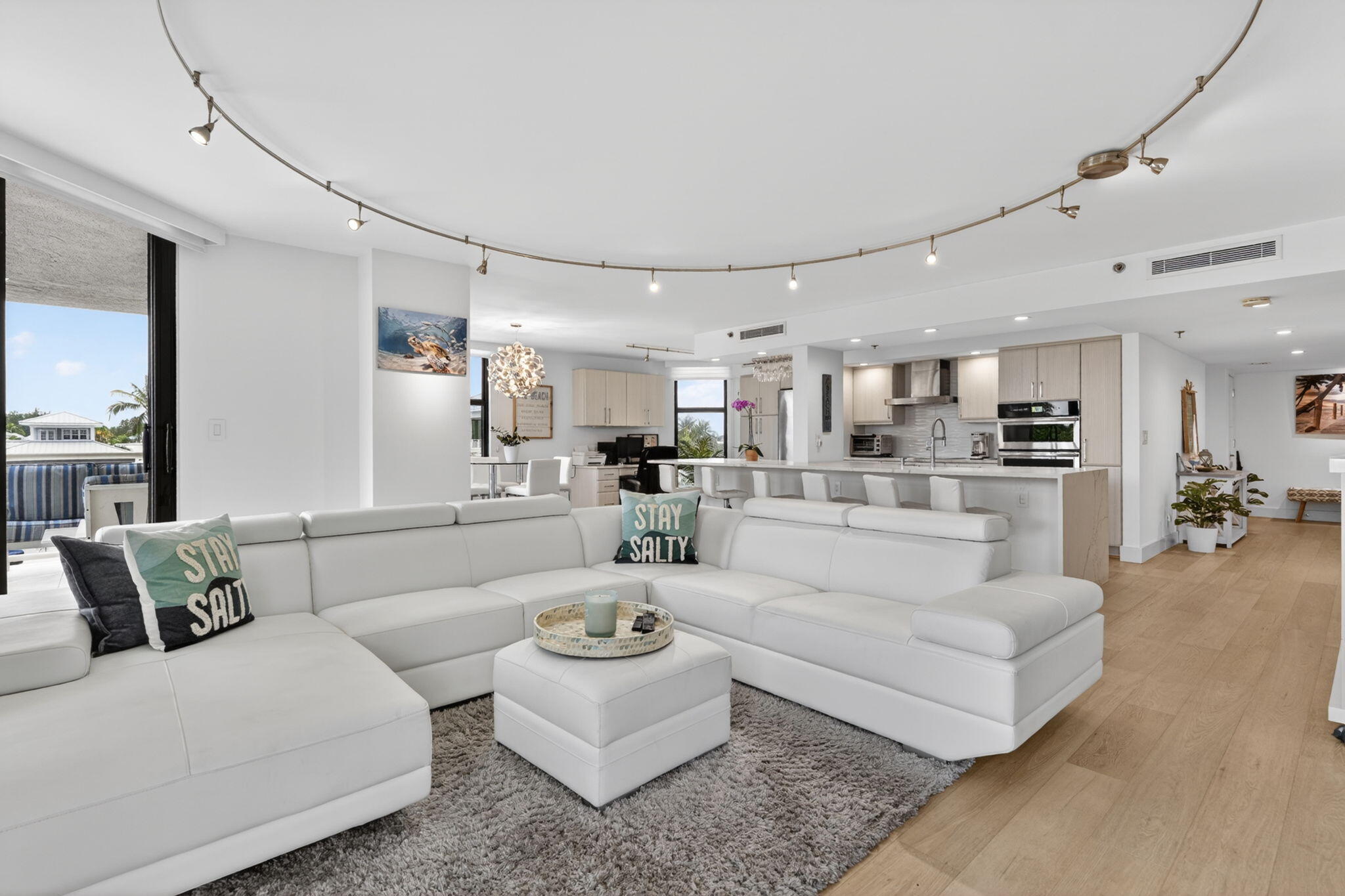 176 Helios #205, Jupiter FL 33477