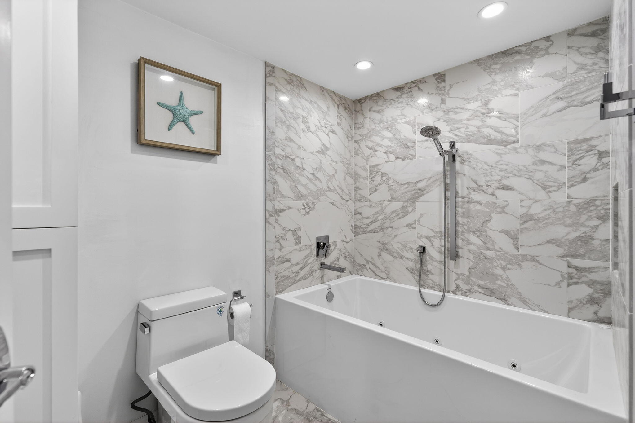 176 Helios #205, Jupiter FL 33477