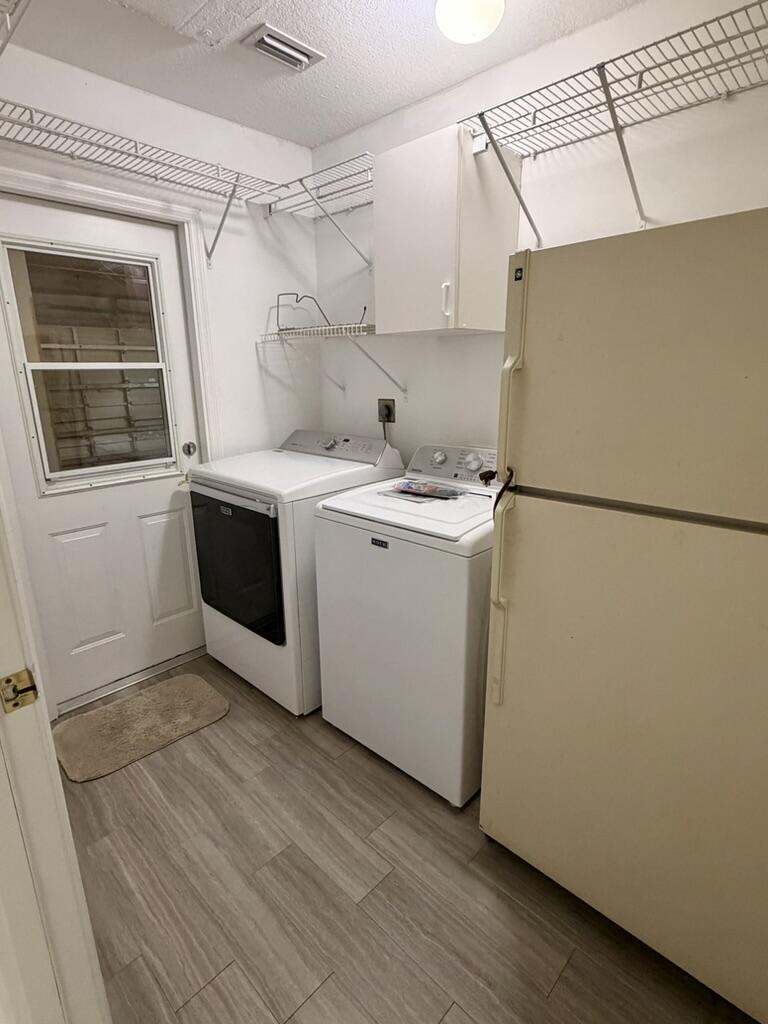 147 Sunflower, Royal Palm Beach FL 33411