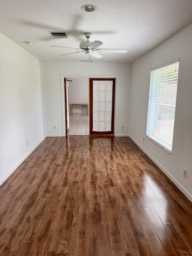 147 Sunflower, Royal Palm Beach FL 33411