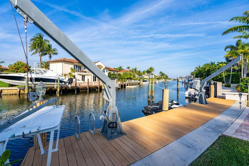 2317 NE 28th, Lighthouse Point FL 33064