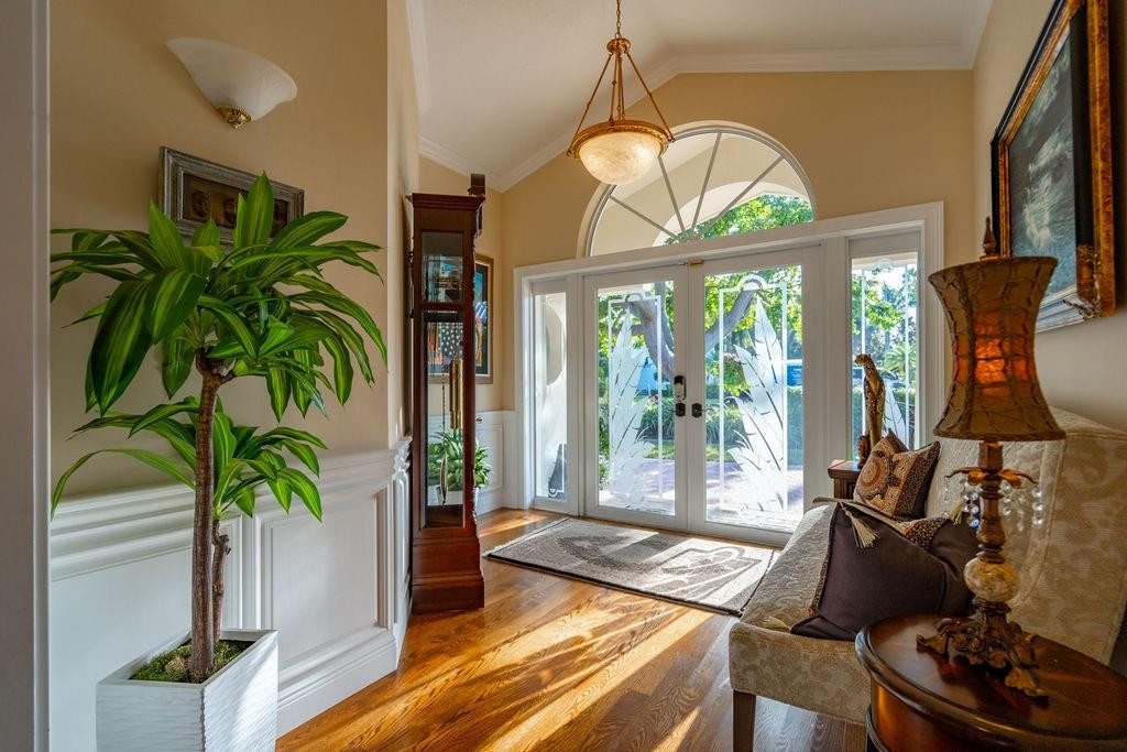 2317 NE 28th, Lighthouse Point FL 33064