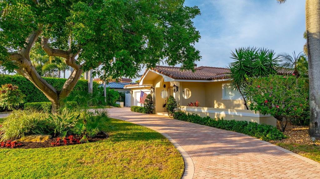 2317 NE 28th, Lighthouse Point FL 33064