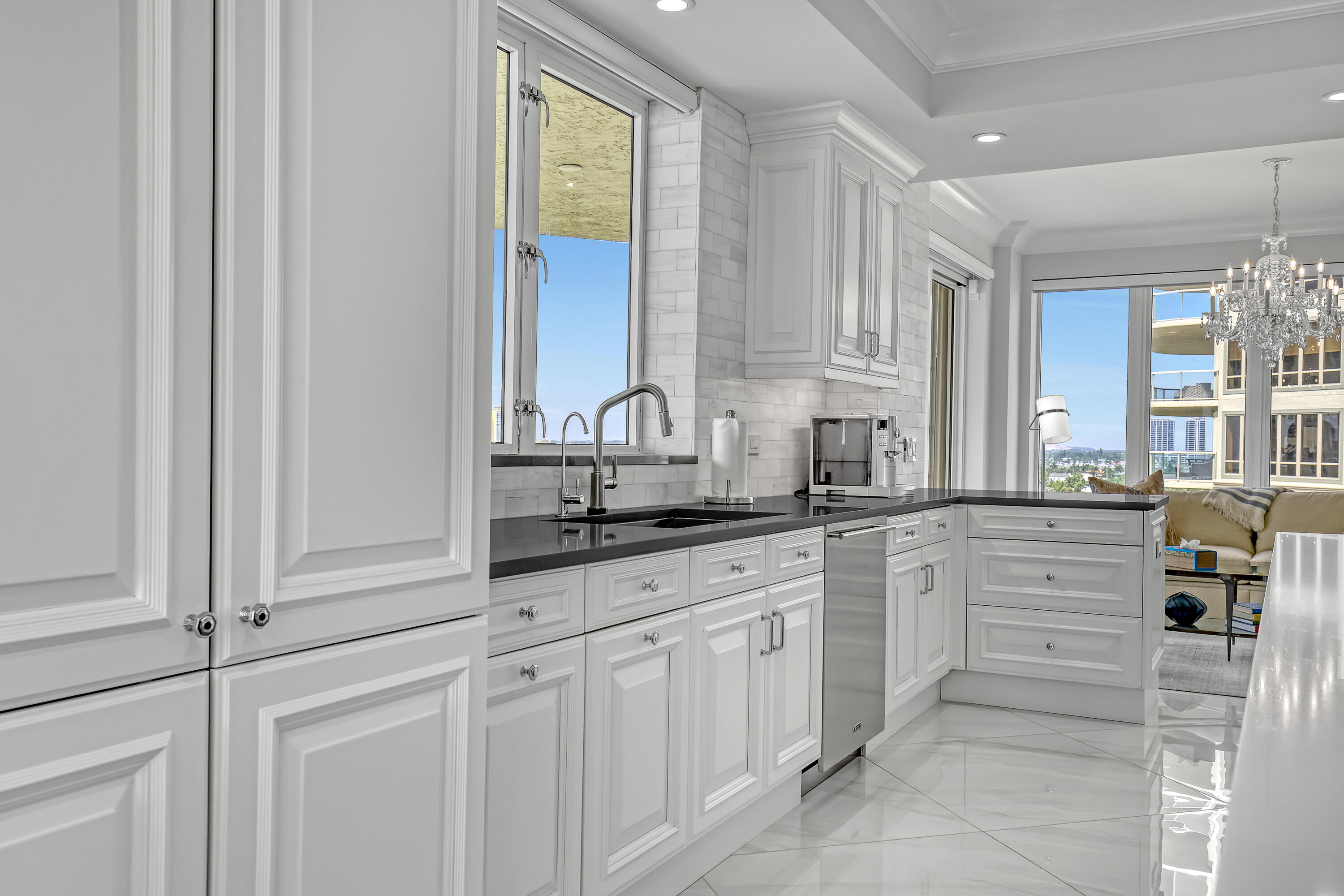 3920 N Ocean #9b, Singer Island FL 33404
