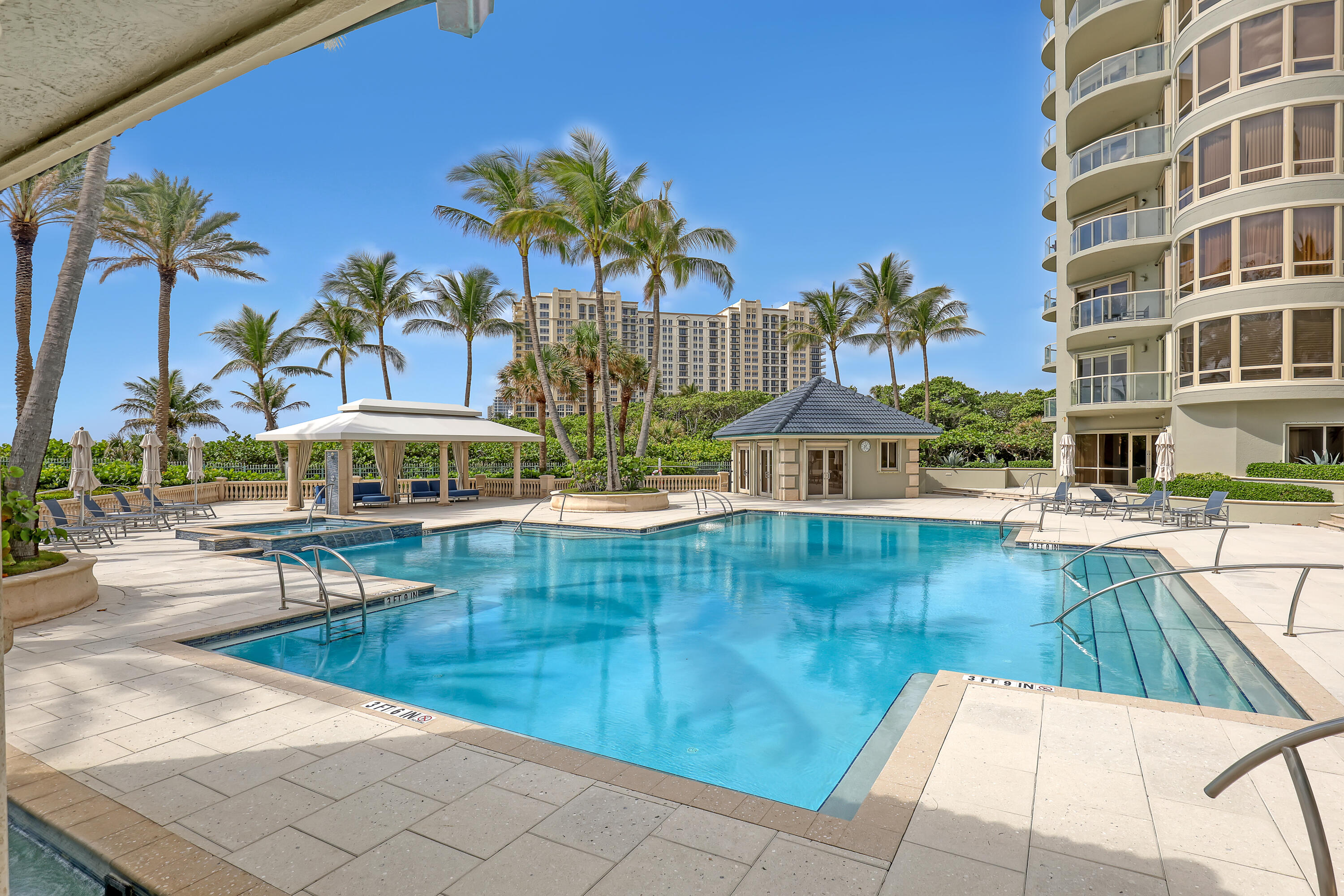 3920 N Ocean #9b, Singer Island FL 33404