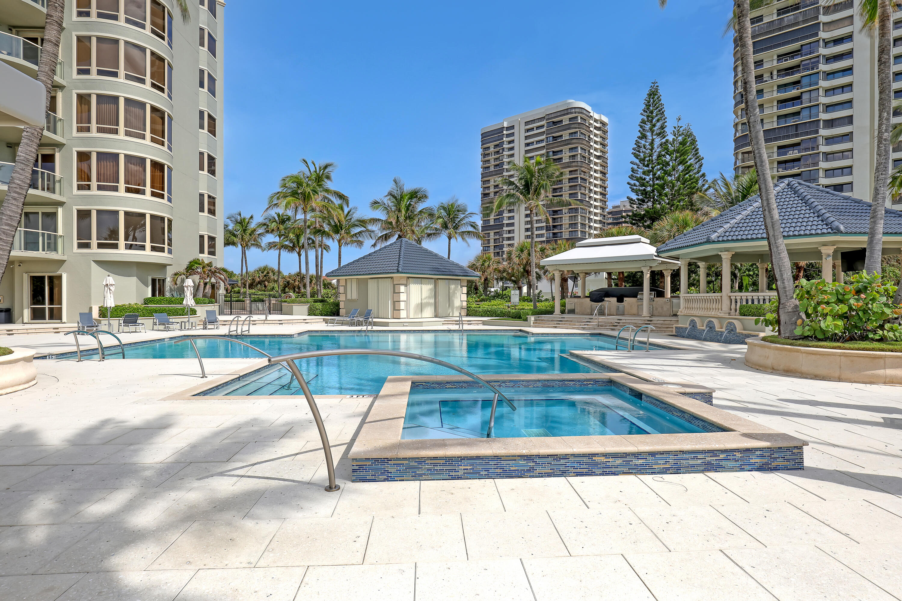 3920 N Ocean #9b, Singer Island FL 33404