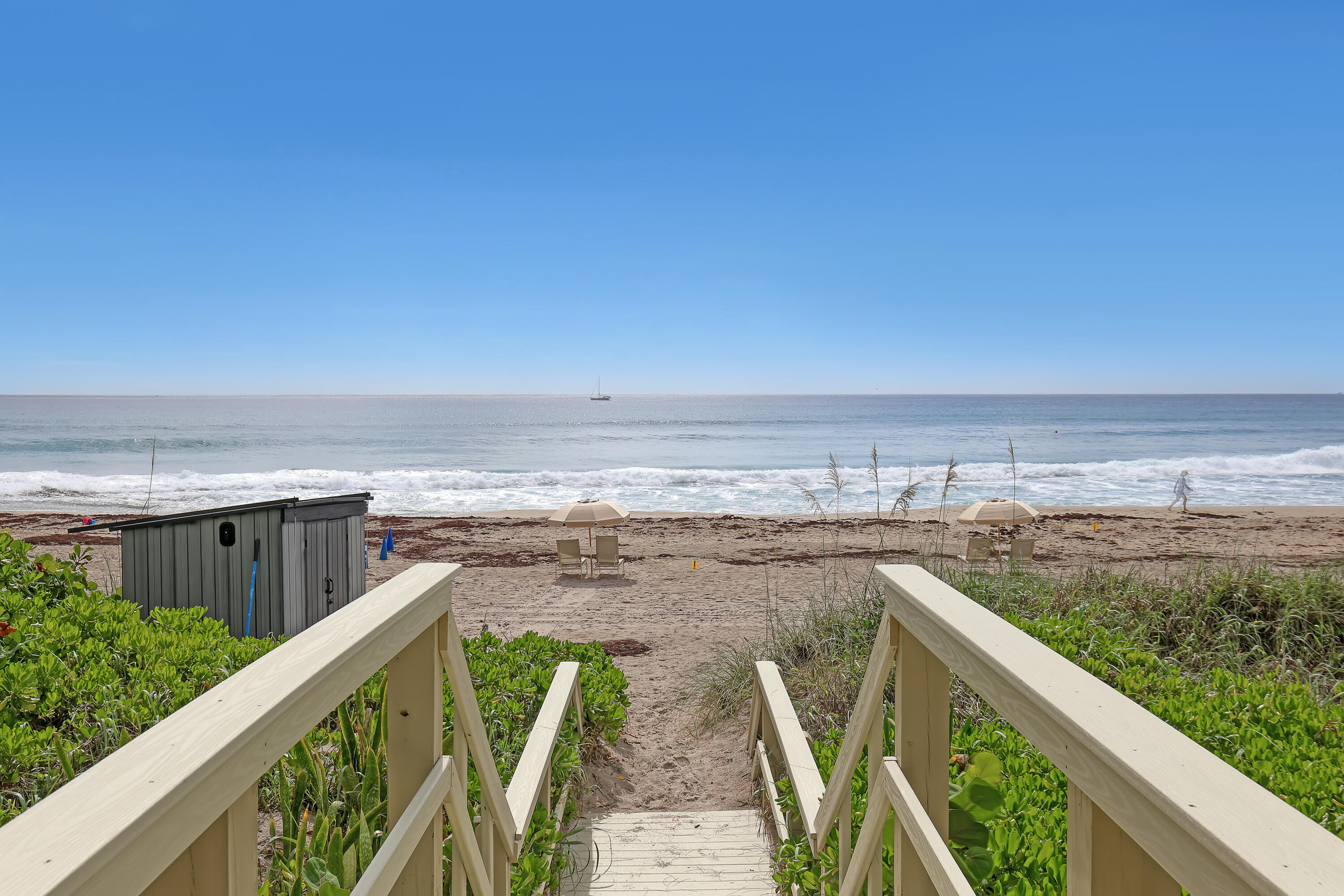 3920 N Ocean #9b, Singer Island FL 33404