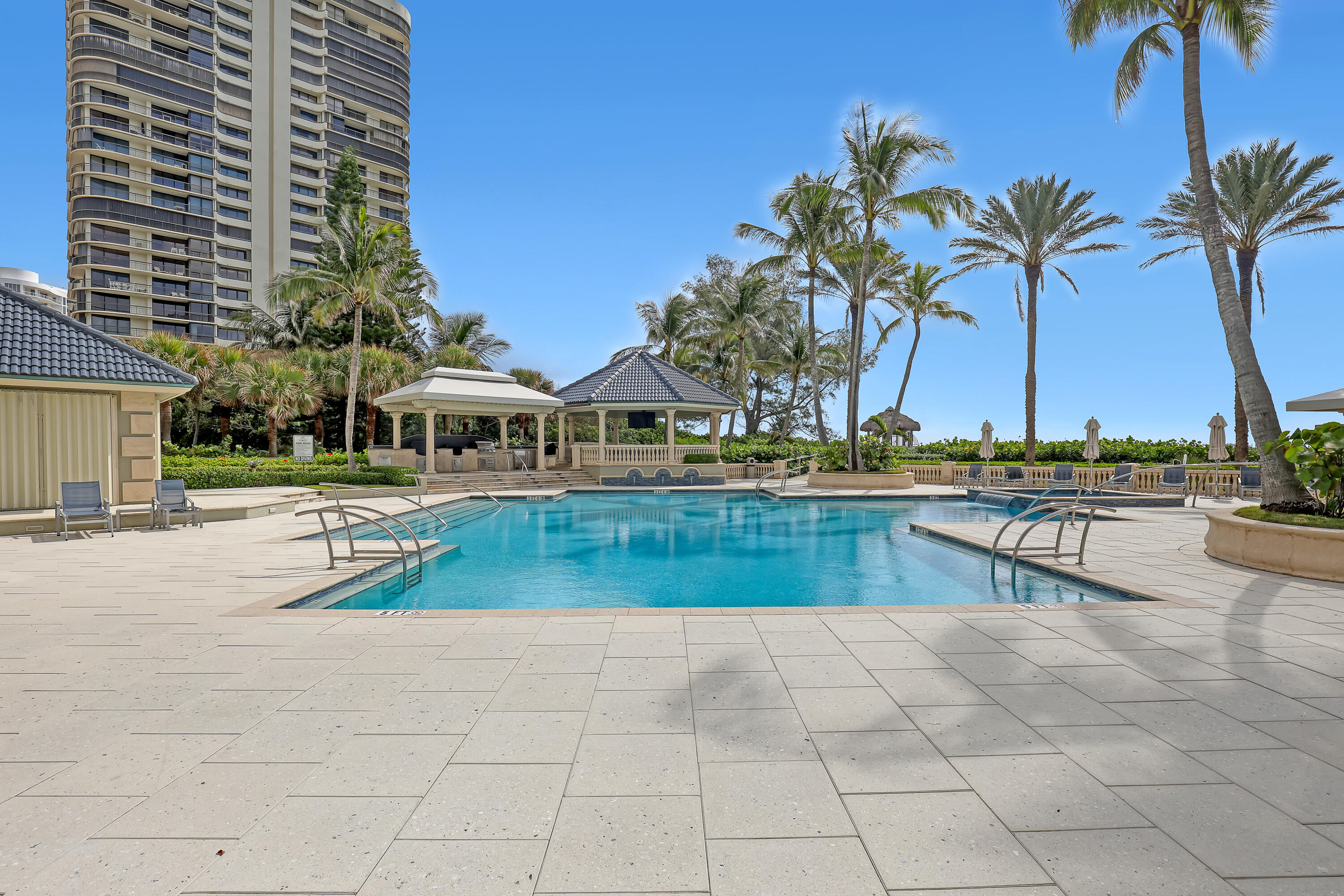 3920 N Ocean #9b, Singer Island FL 33404