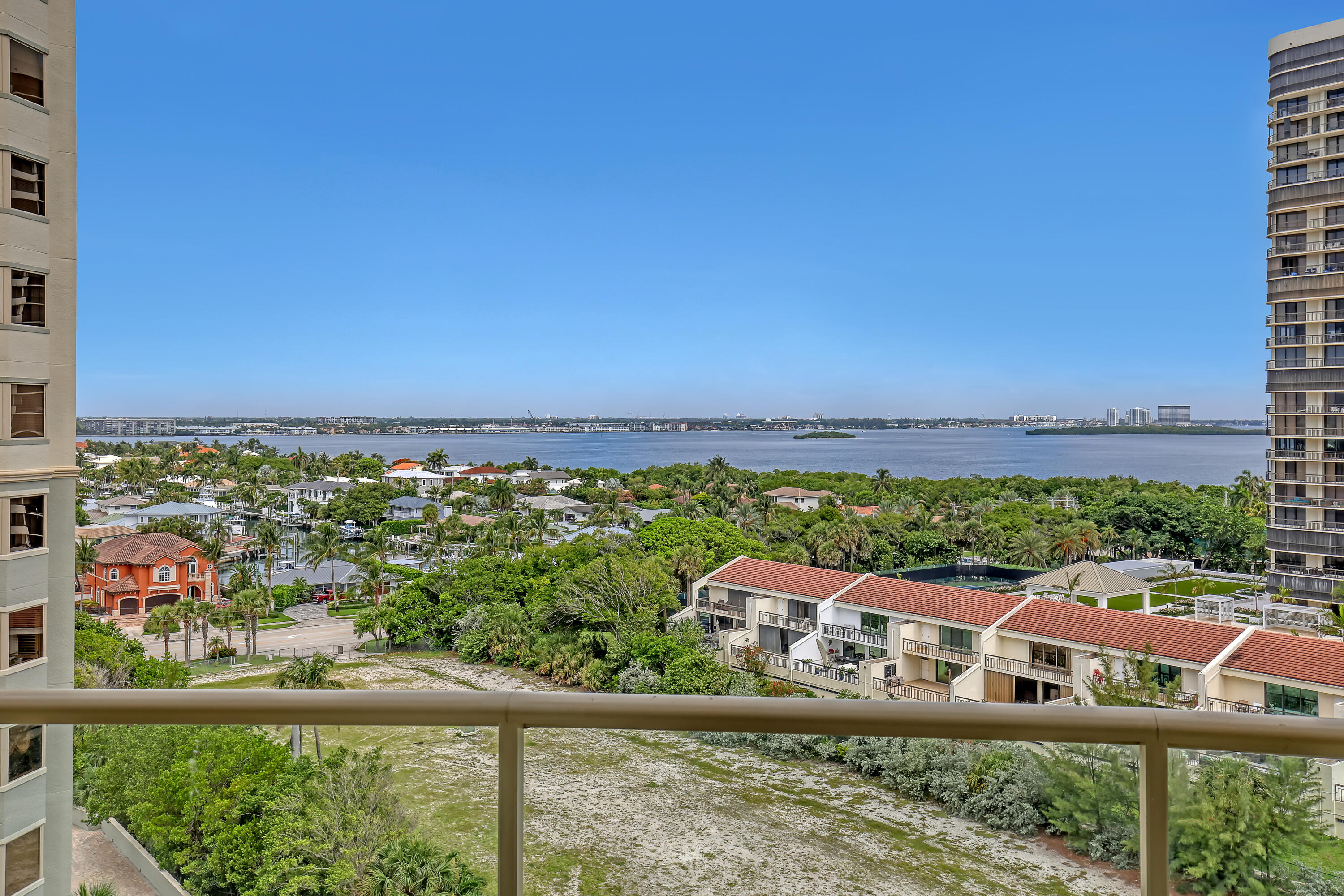 3920 N Ocean #9b, Singer Island FL 33404