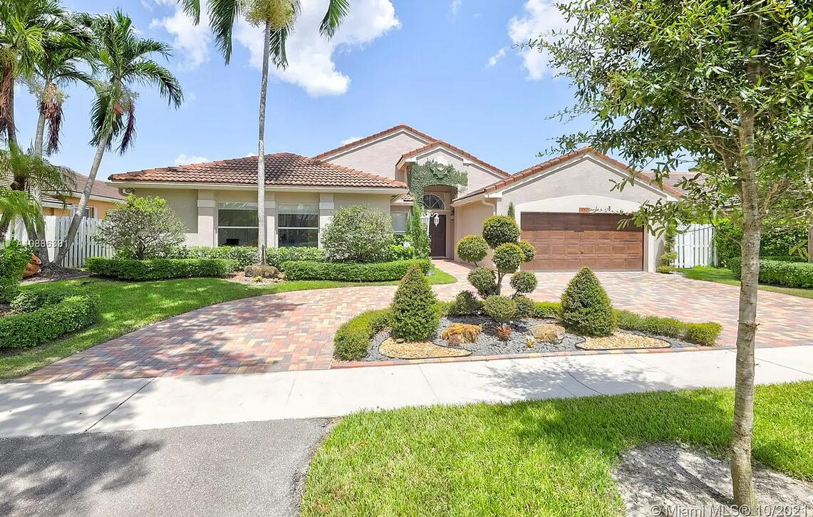 912 NW 132nd, Sunrise FL 33325