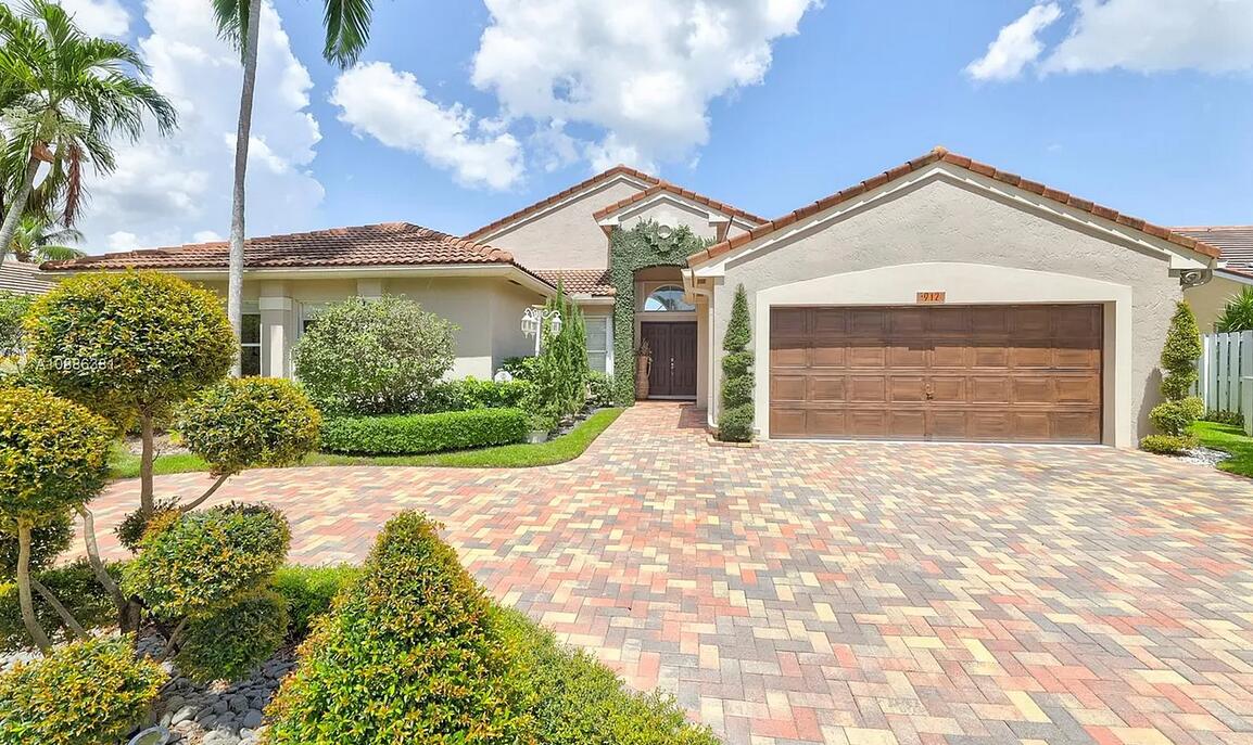 912 NW 132nd, Sunrise FL 33325