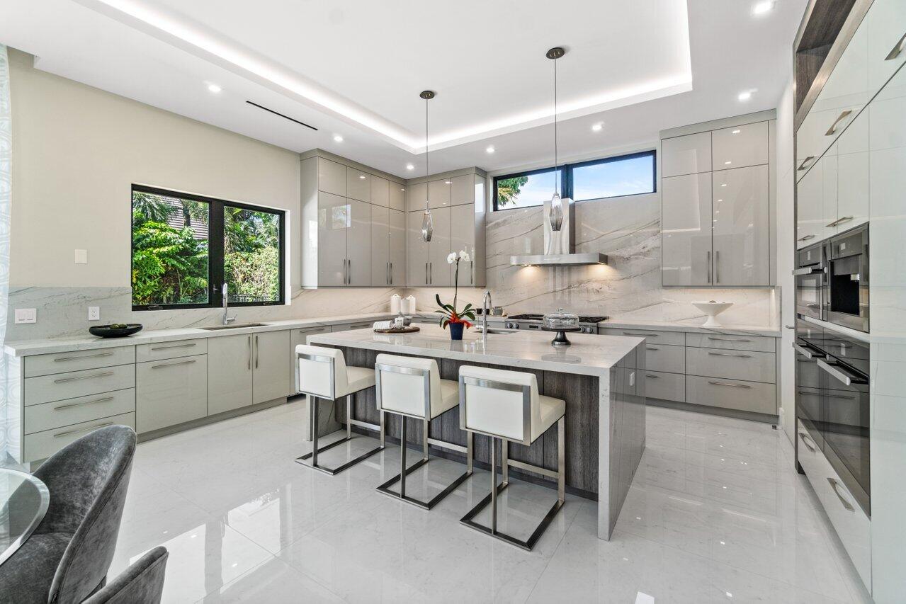 2391 Areca Palm, Boca Raton FL 33432
