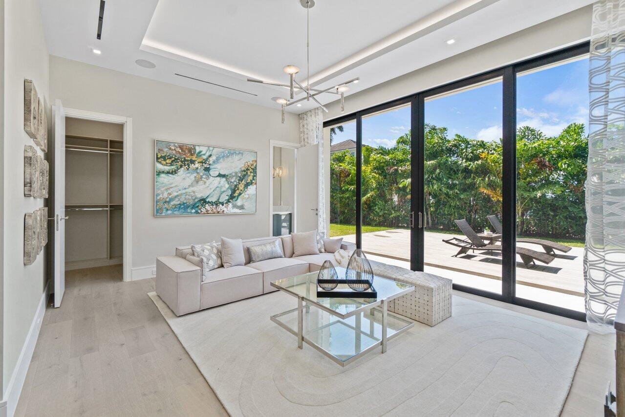 2391 Areca Palm, Boca Raton FL 33432