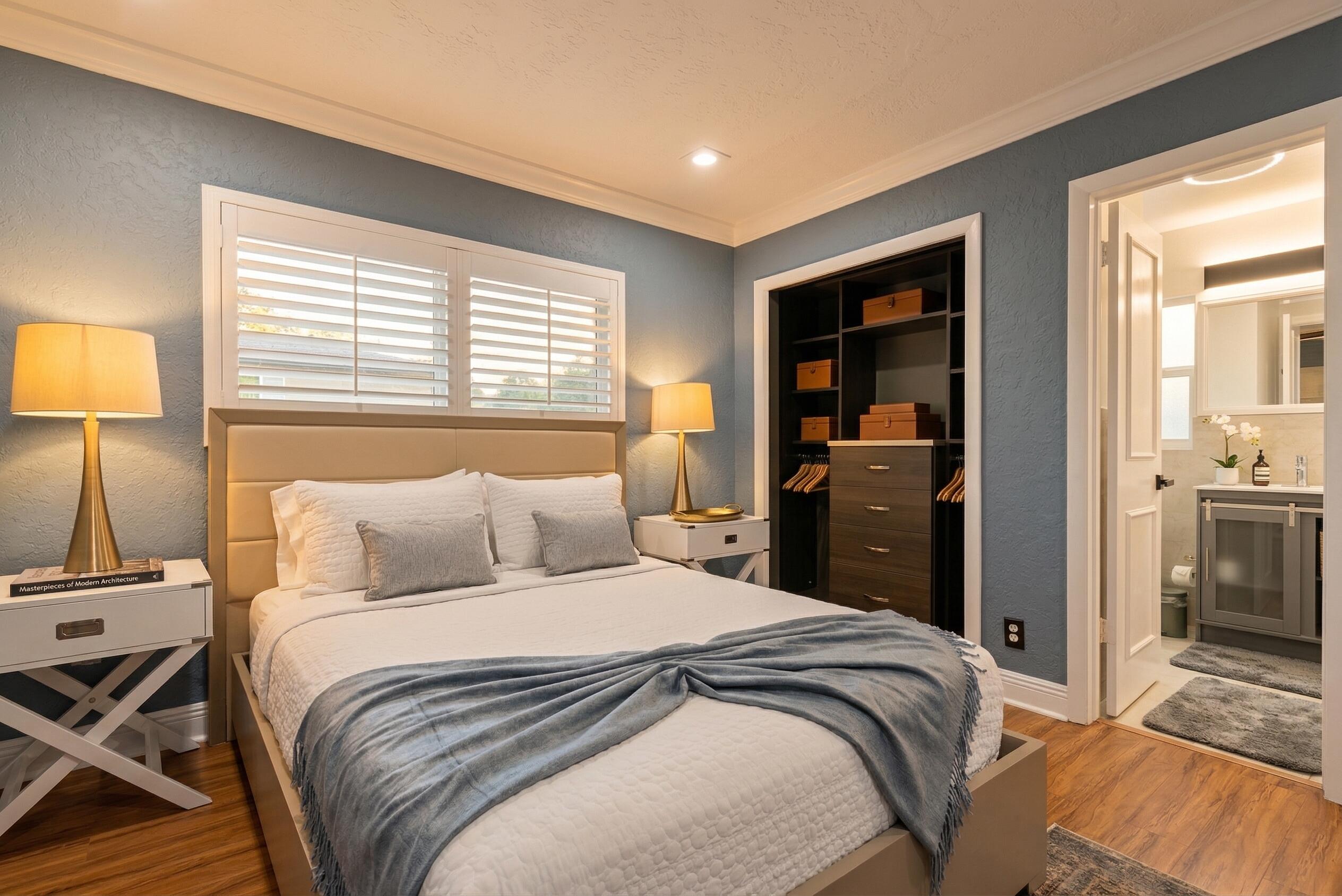 5841 Bayview, Fort Lauderdale FL 33308