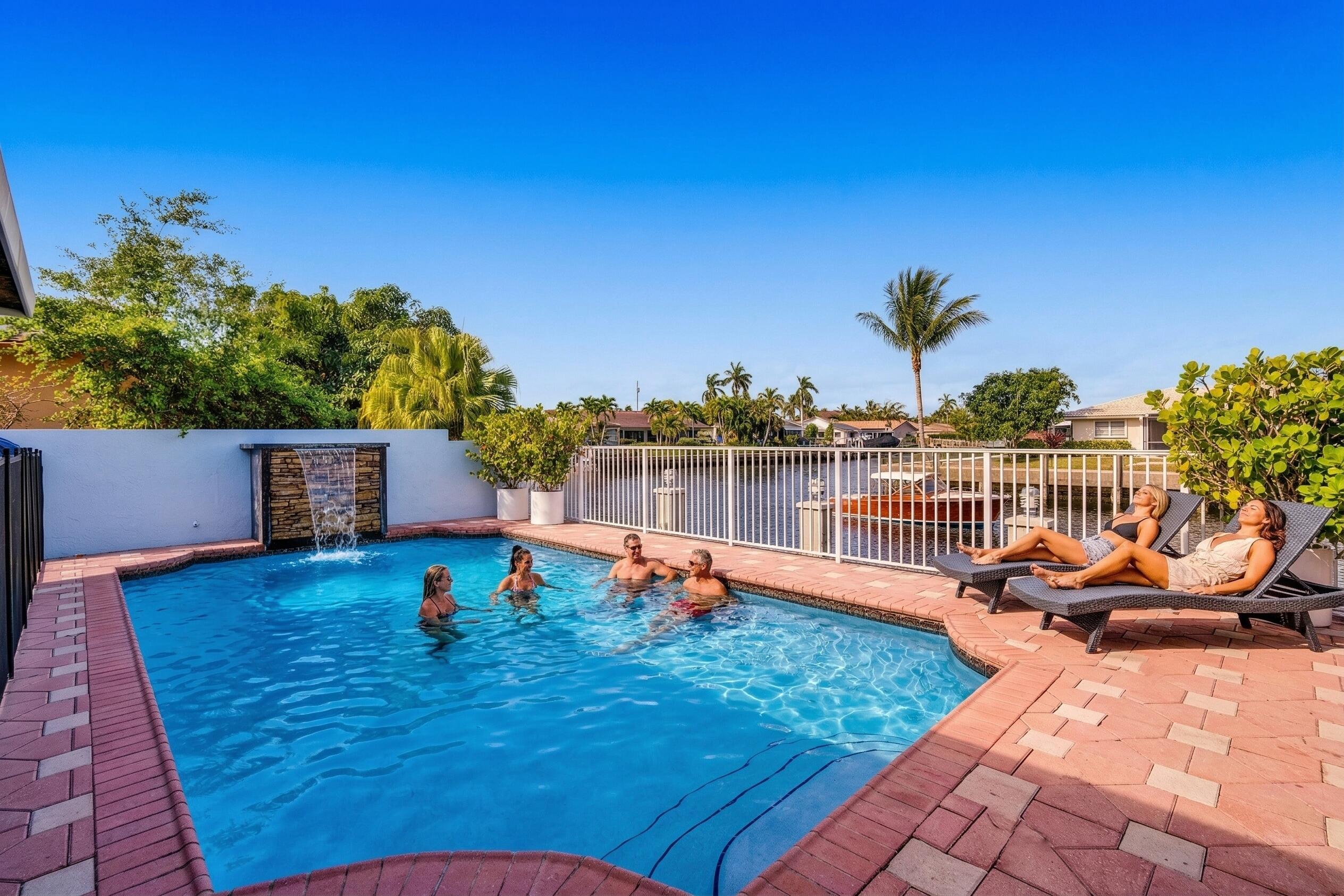 5841 Bayview, Fort Lauderdale FL 33308