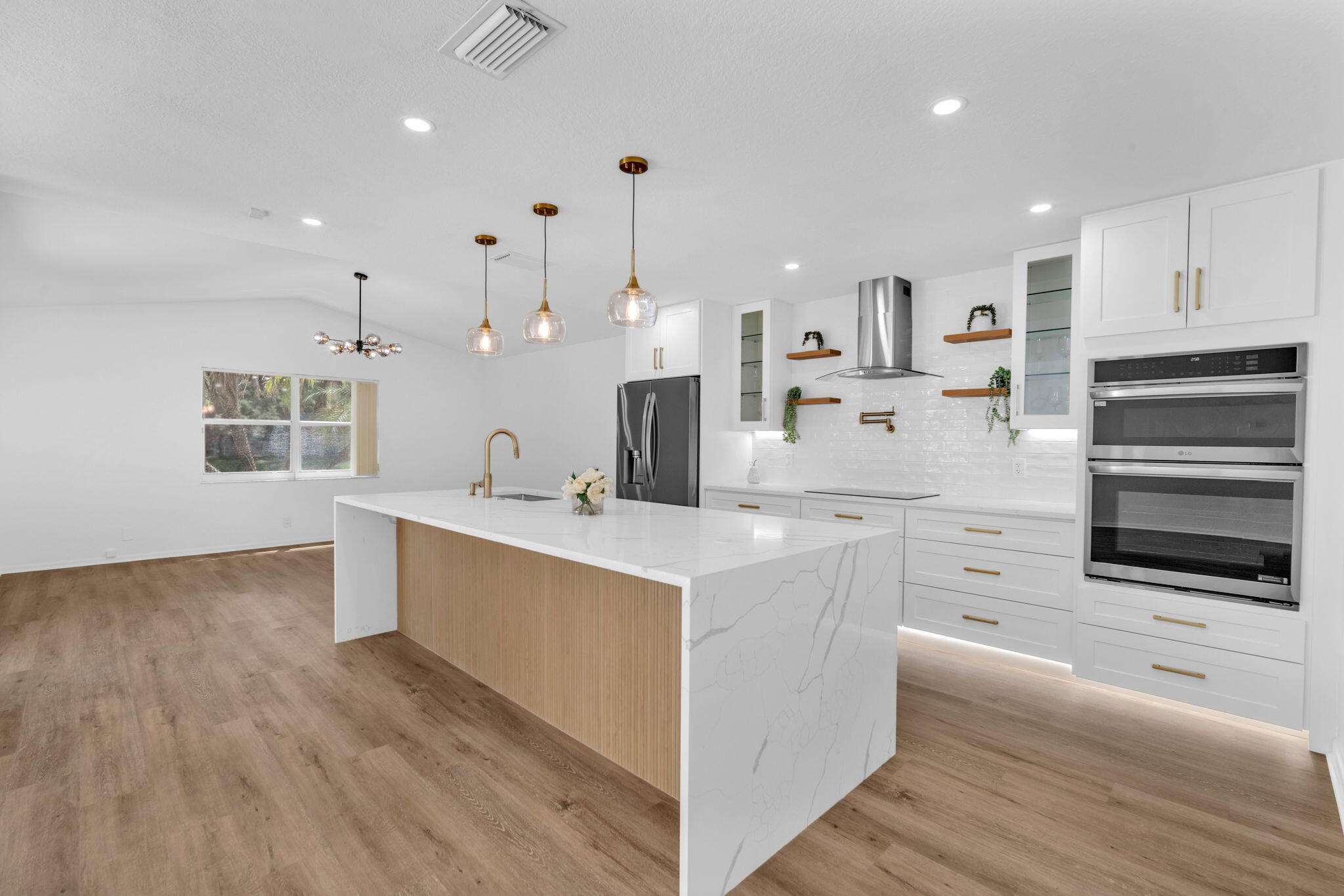 6511 Pelican, Coconut Creek FL 33073