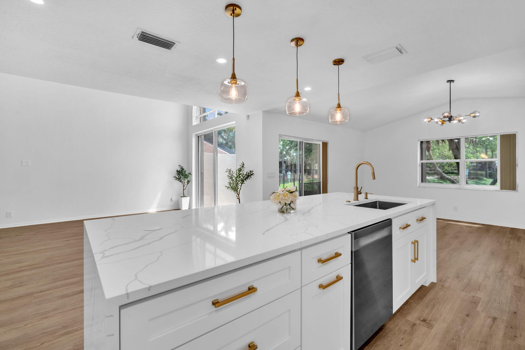 6511 Pelican, Coconut Creek FL 33073
