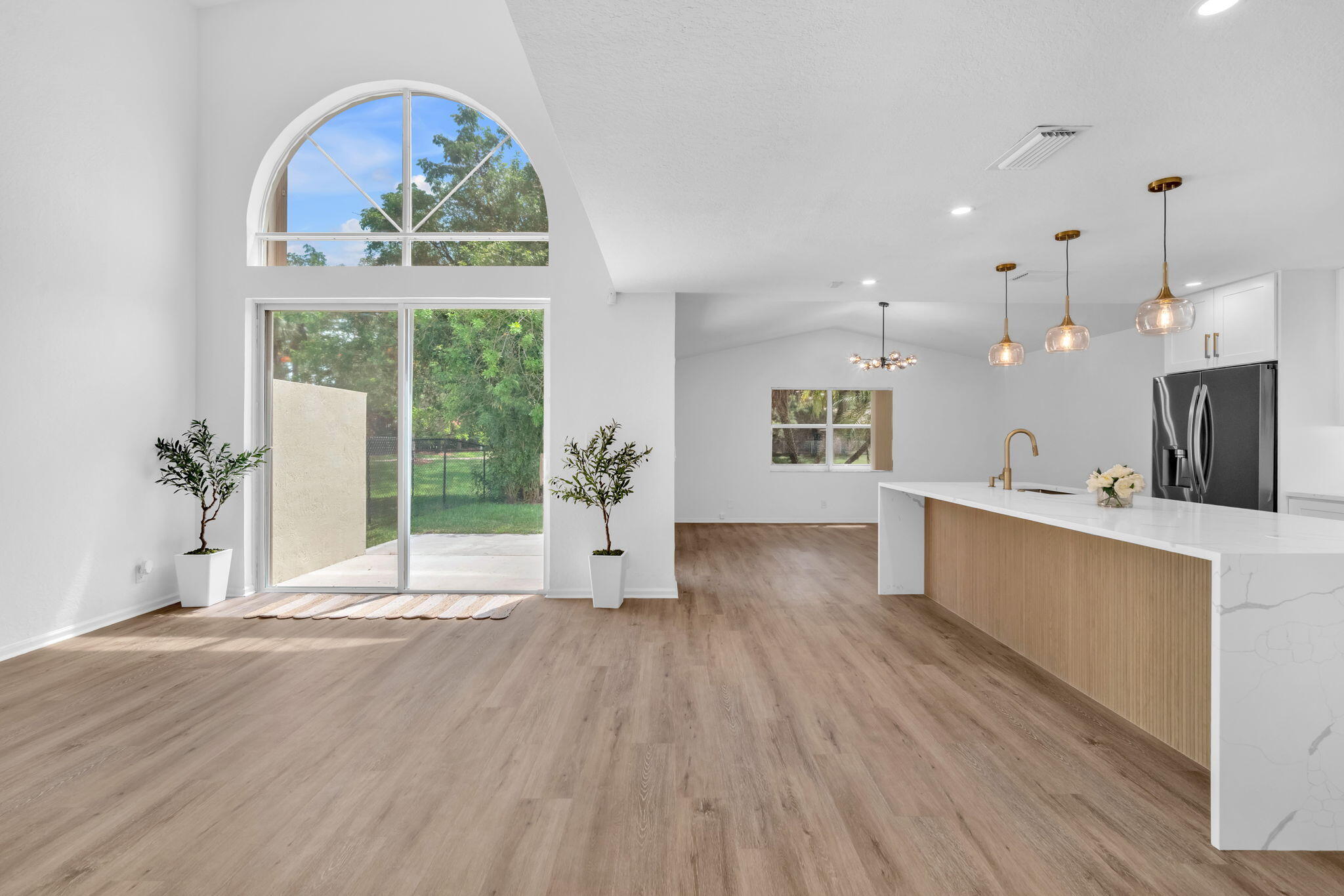 6511 Pelican, Coconut Creek FL 33073