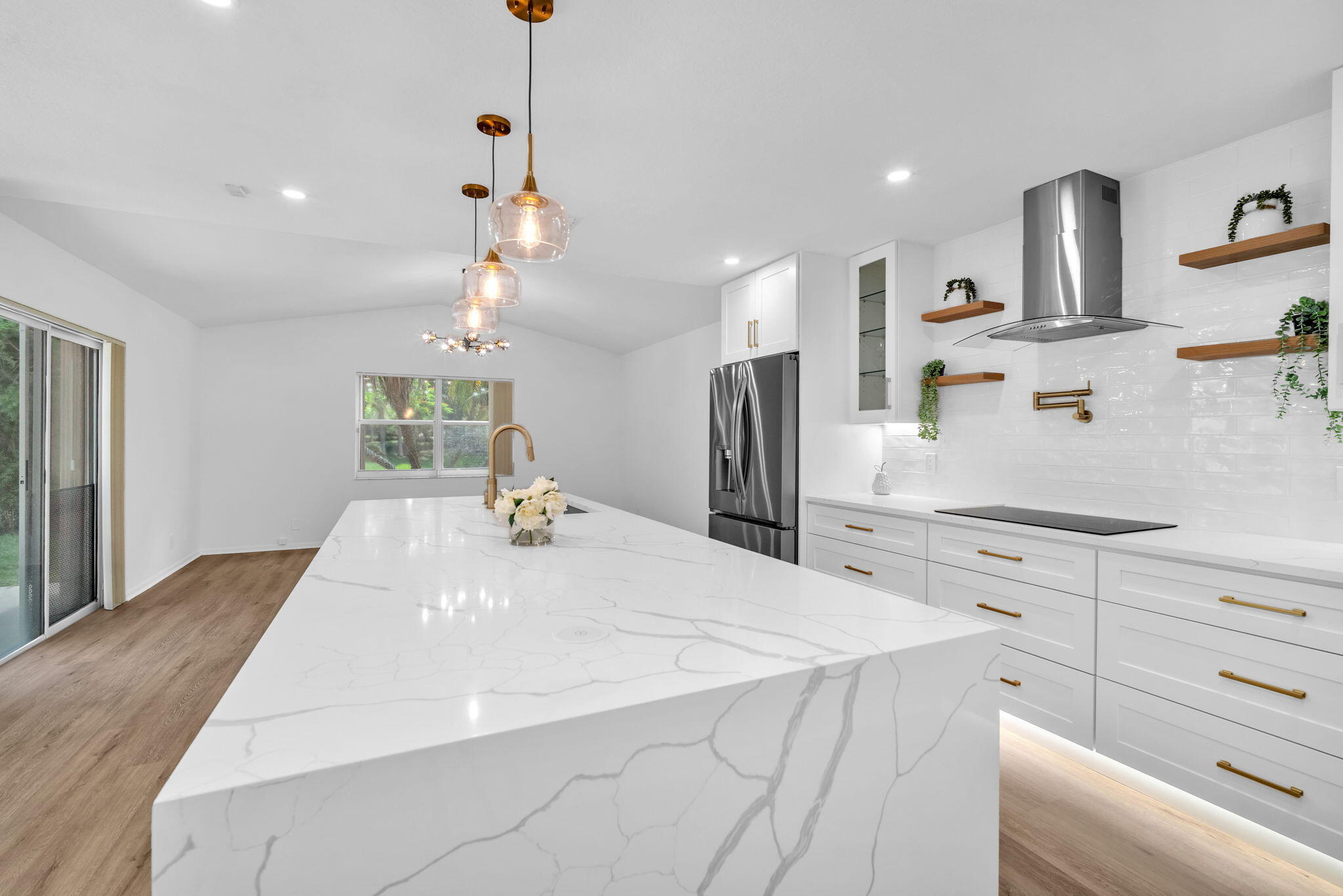 6511 Pelican, Coconut Creek FL 33073