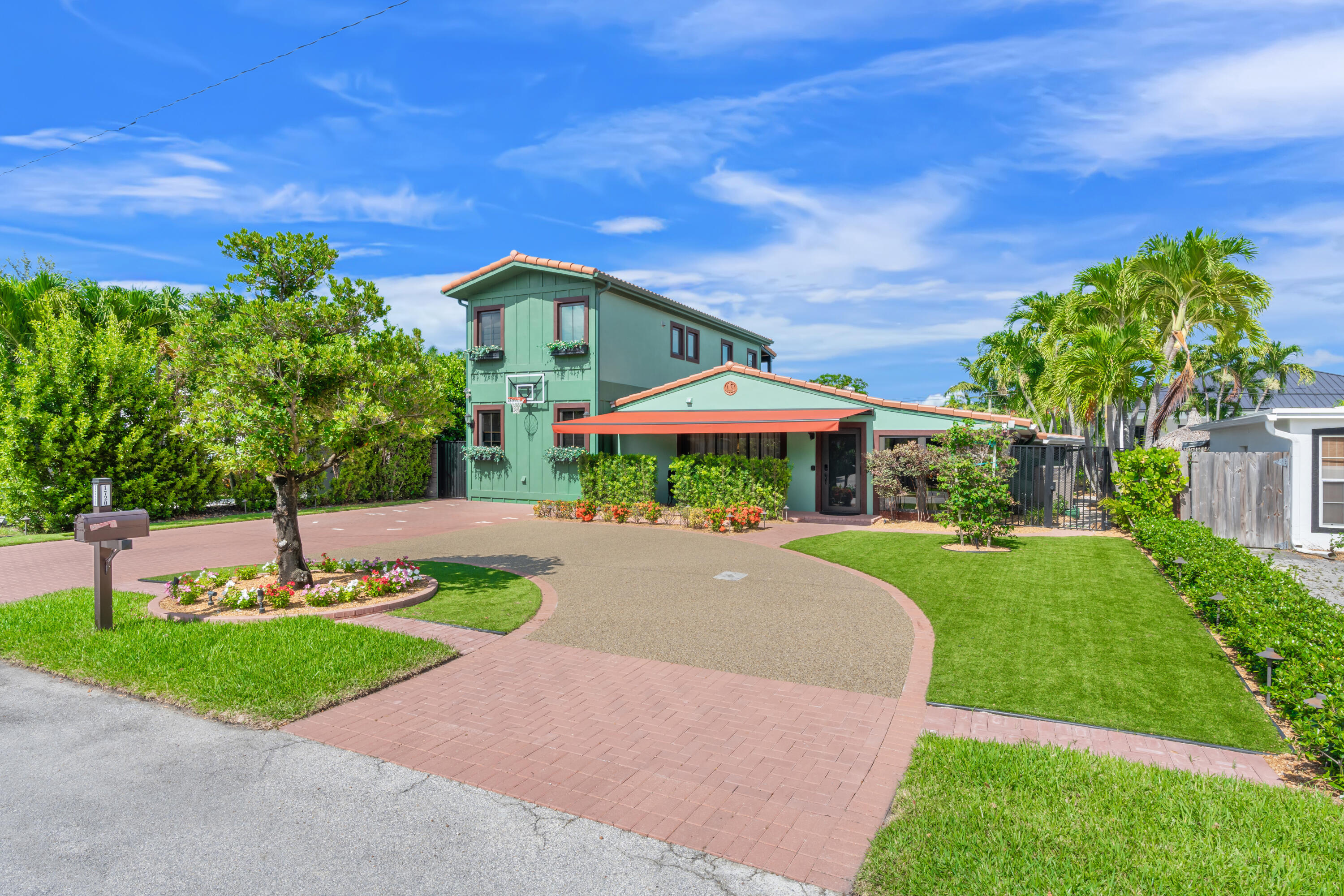 1720 NE 17th, Fort Lauderdale FL 33305