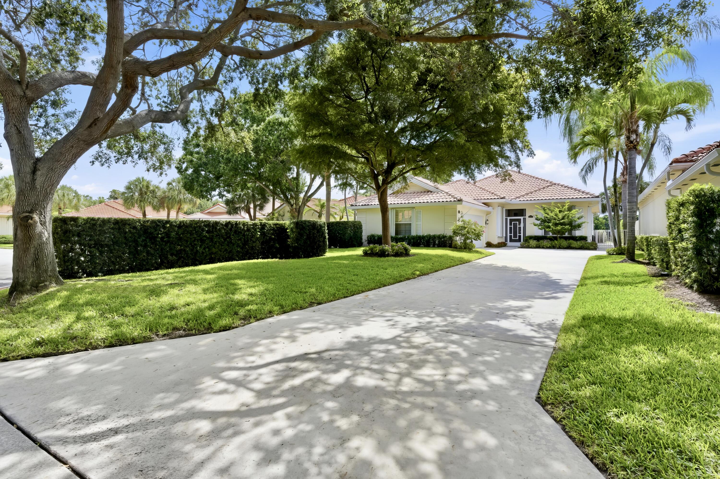 452 Kelsey Park, Palm Beach Gardens FL 33410