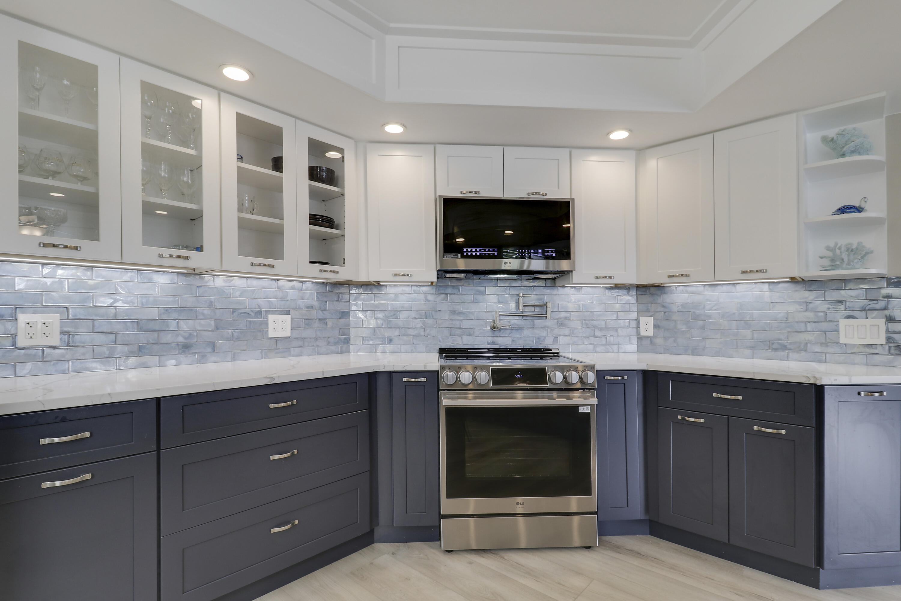 515 Bay Colony, Juno Beach FL 33408