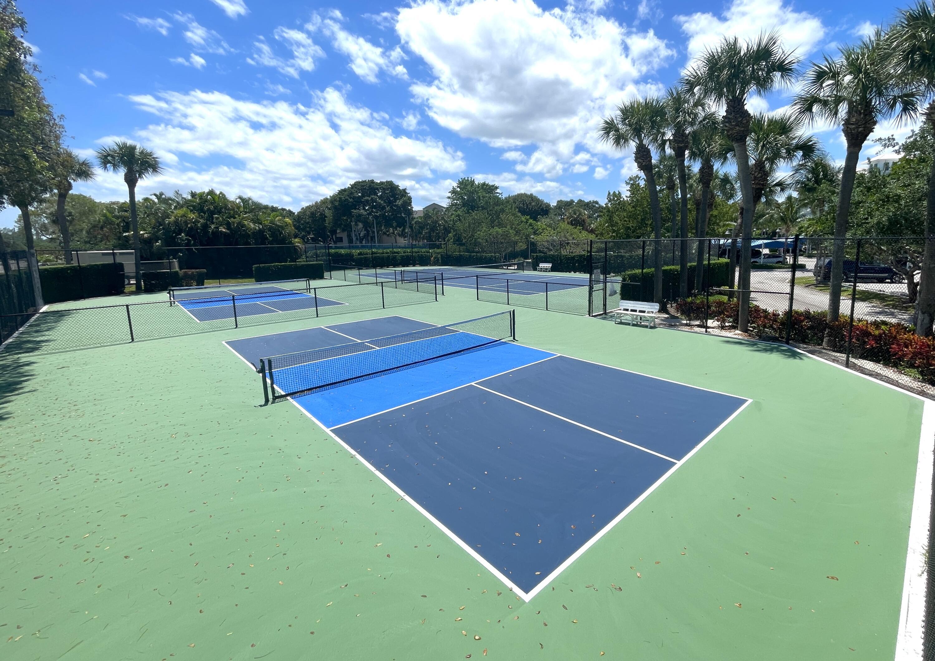 515 Bay Colony, Juno Beach FL 33408