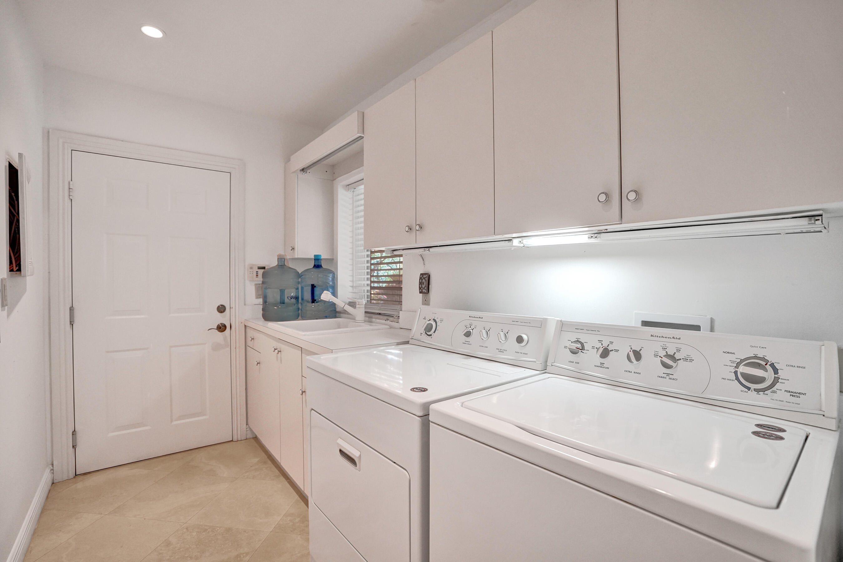 449 Isle Of Palms, Fort Lauderdale FL 33301