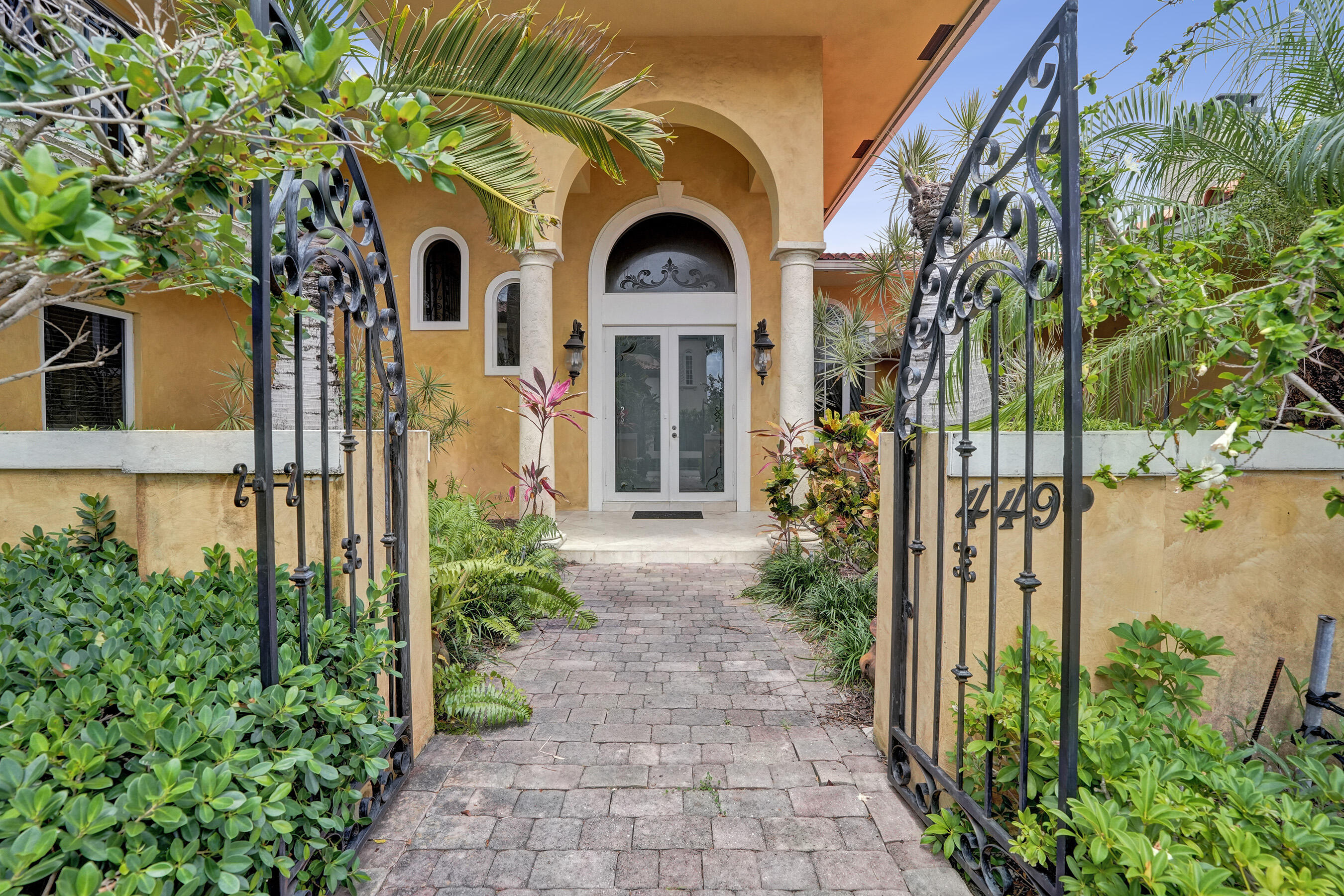 449 Isle Of Palms, Fort Lauderdale FL 33301