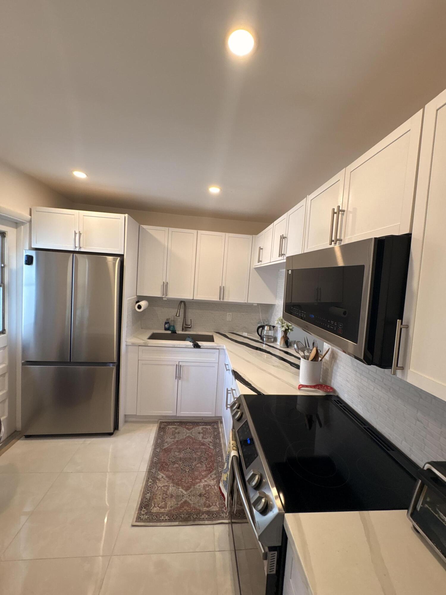 608 NE 2nd #432, Dania Beach FL 33004