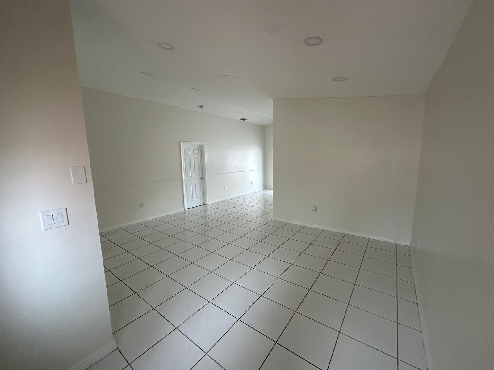 9316 NW 121st #51, Hialeah Gardens FL 33018